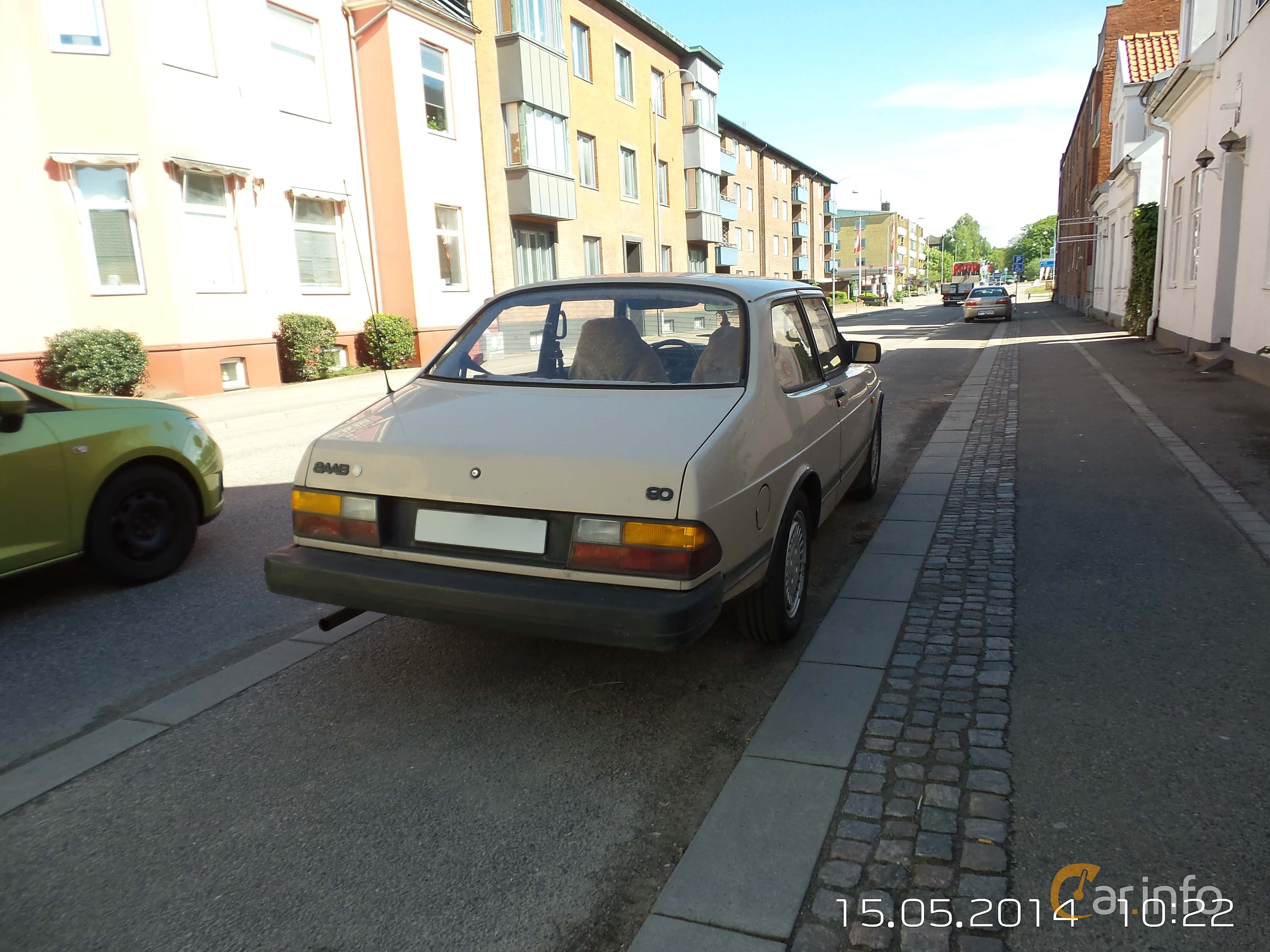 Saab 900 4-door Sedan 2.0 Manual, 101hp, 1986