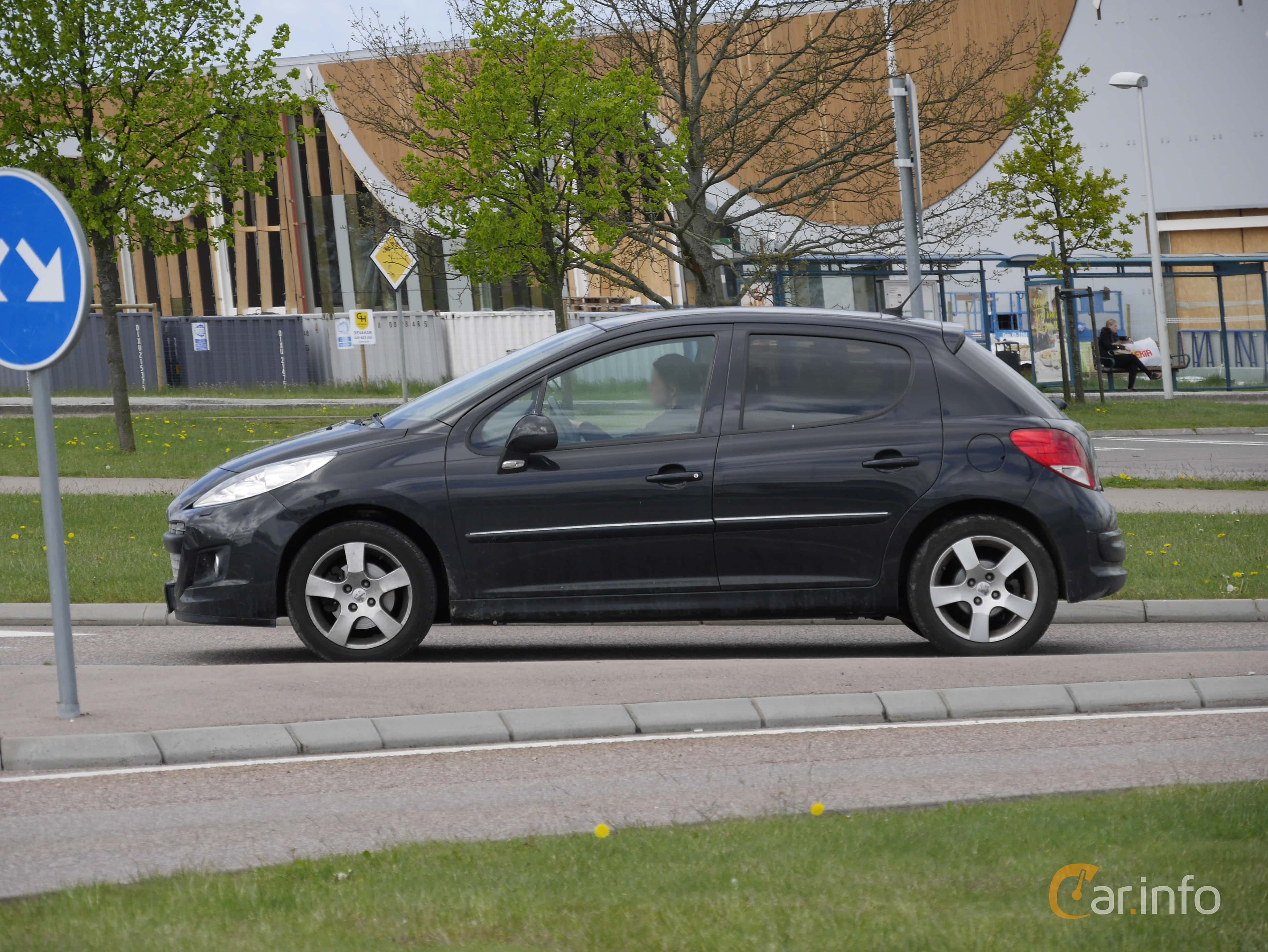 Peugeot 207 5-door 1.6 VTi 120hp, 2012