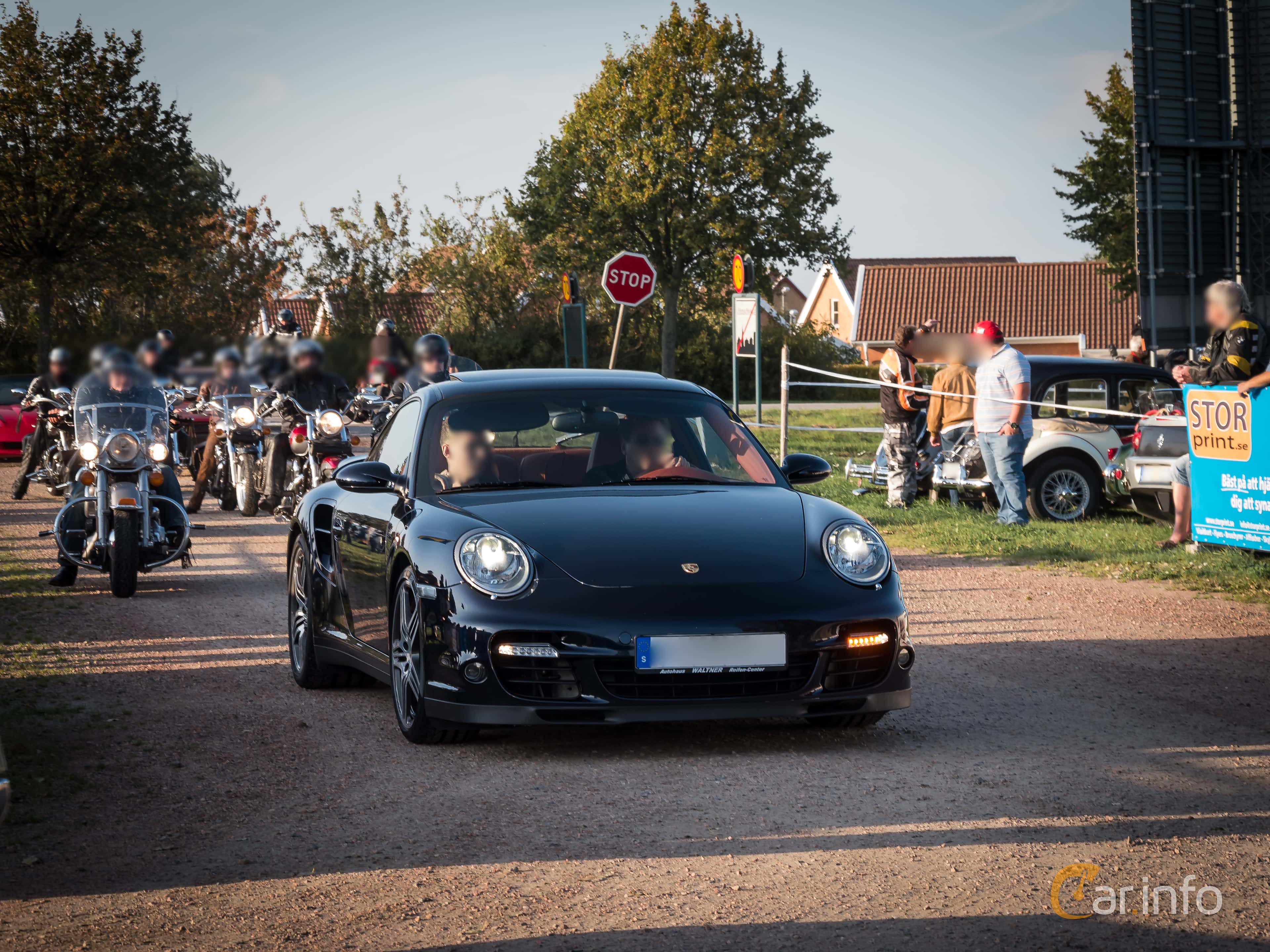 Porsche 911 Turbo  Manual, 480hp, 2007