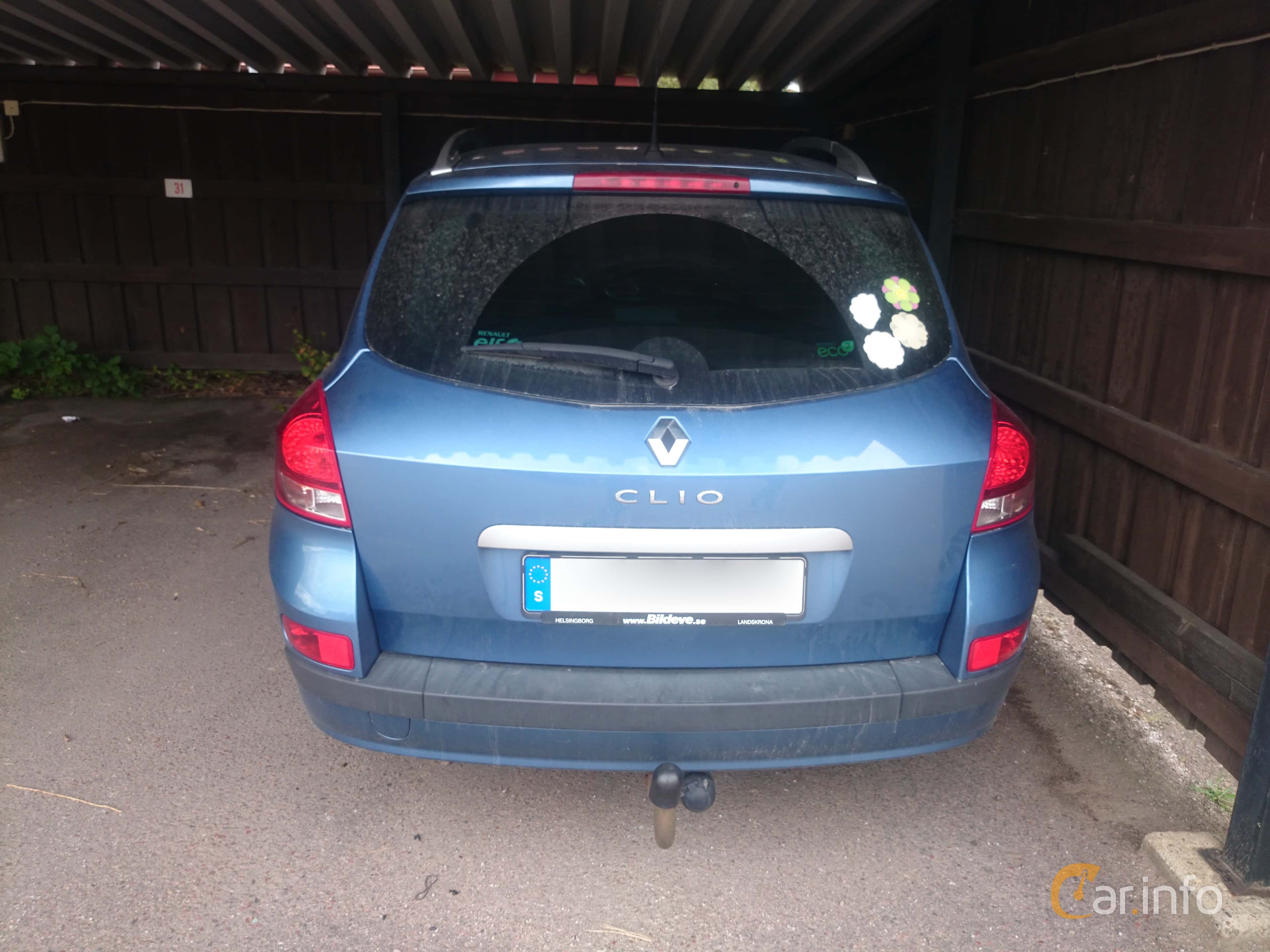 Renault Clio Sport Tourer 1.2 TCe Manual, 101hp, 2010