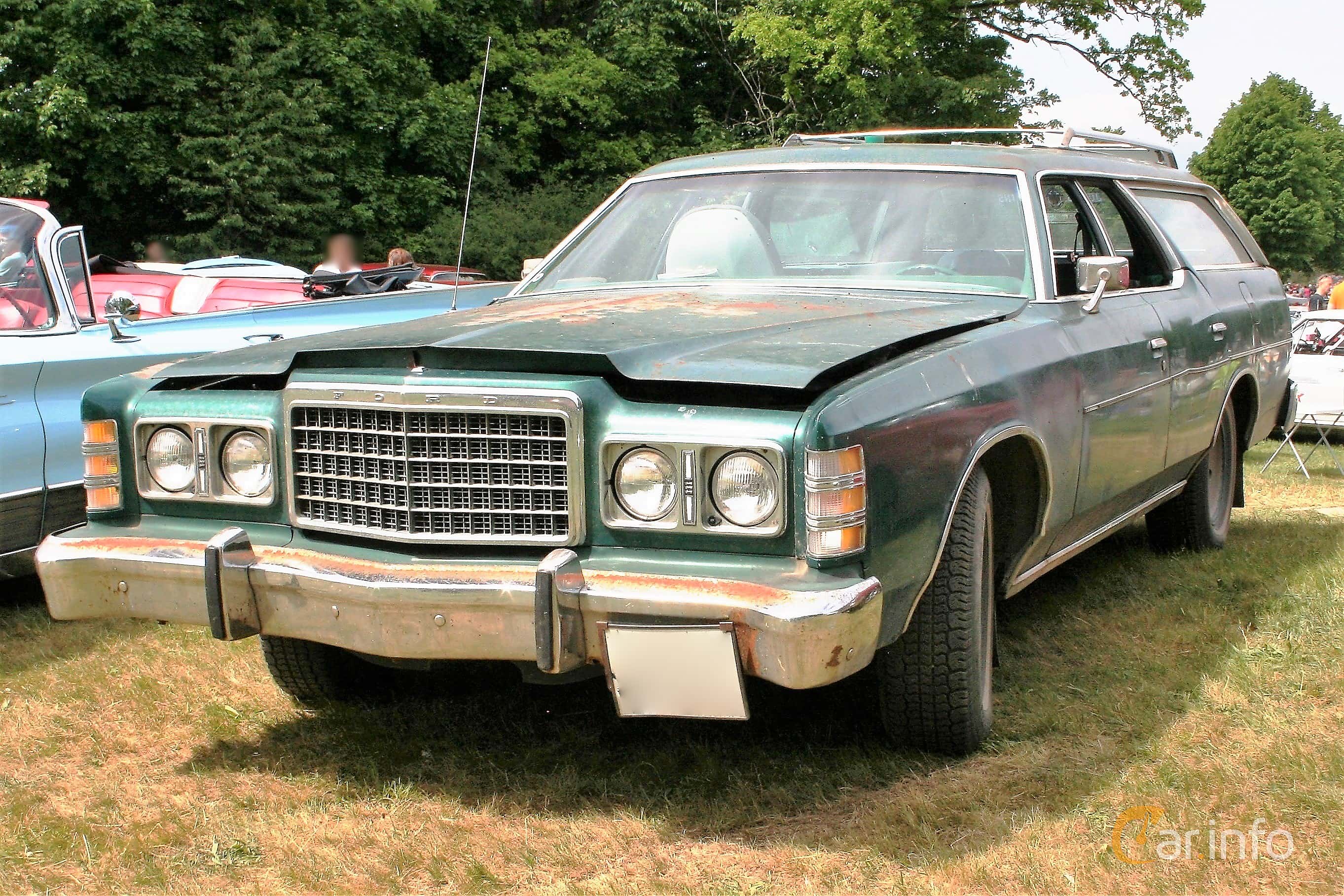 Ford LTD Wagon 7.5 V8 Automatic, 3-speed