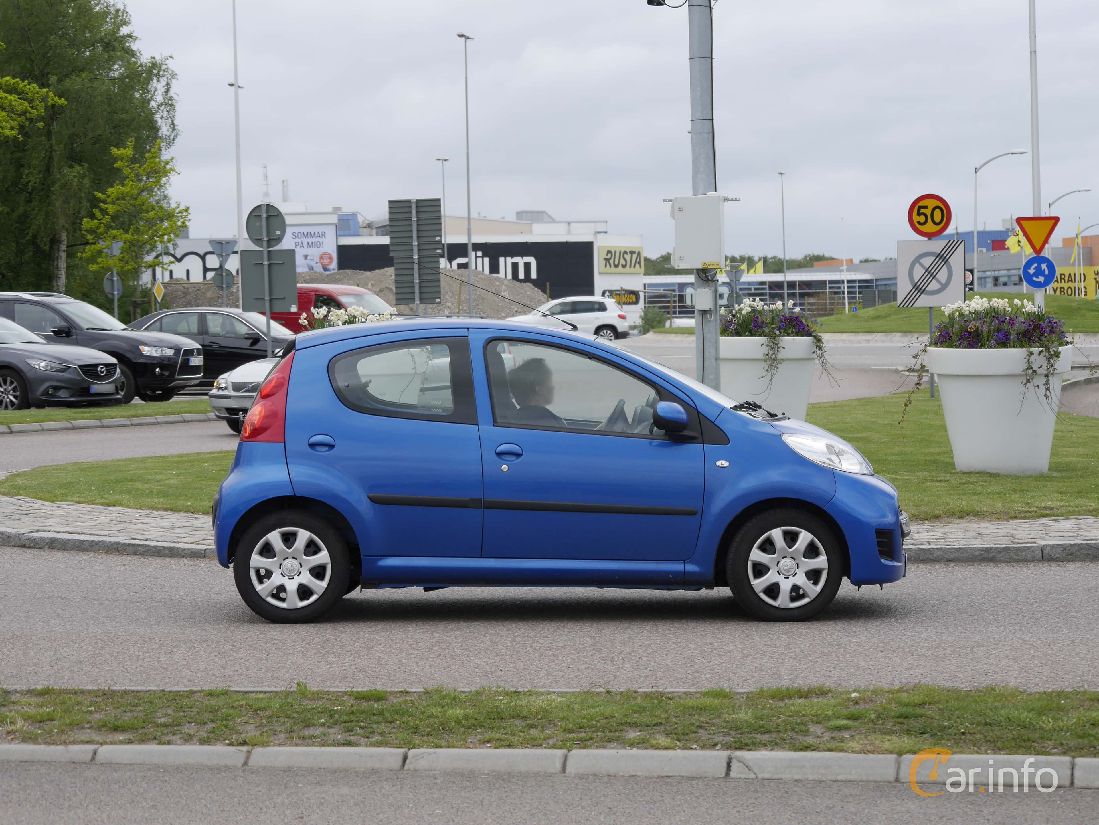 Peugeot 107 5-door 1.0 68hp, 2012