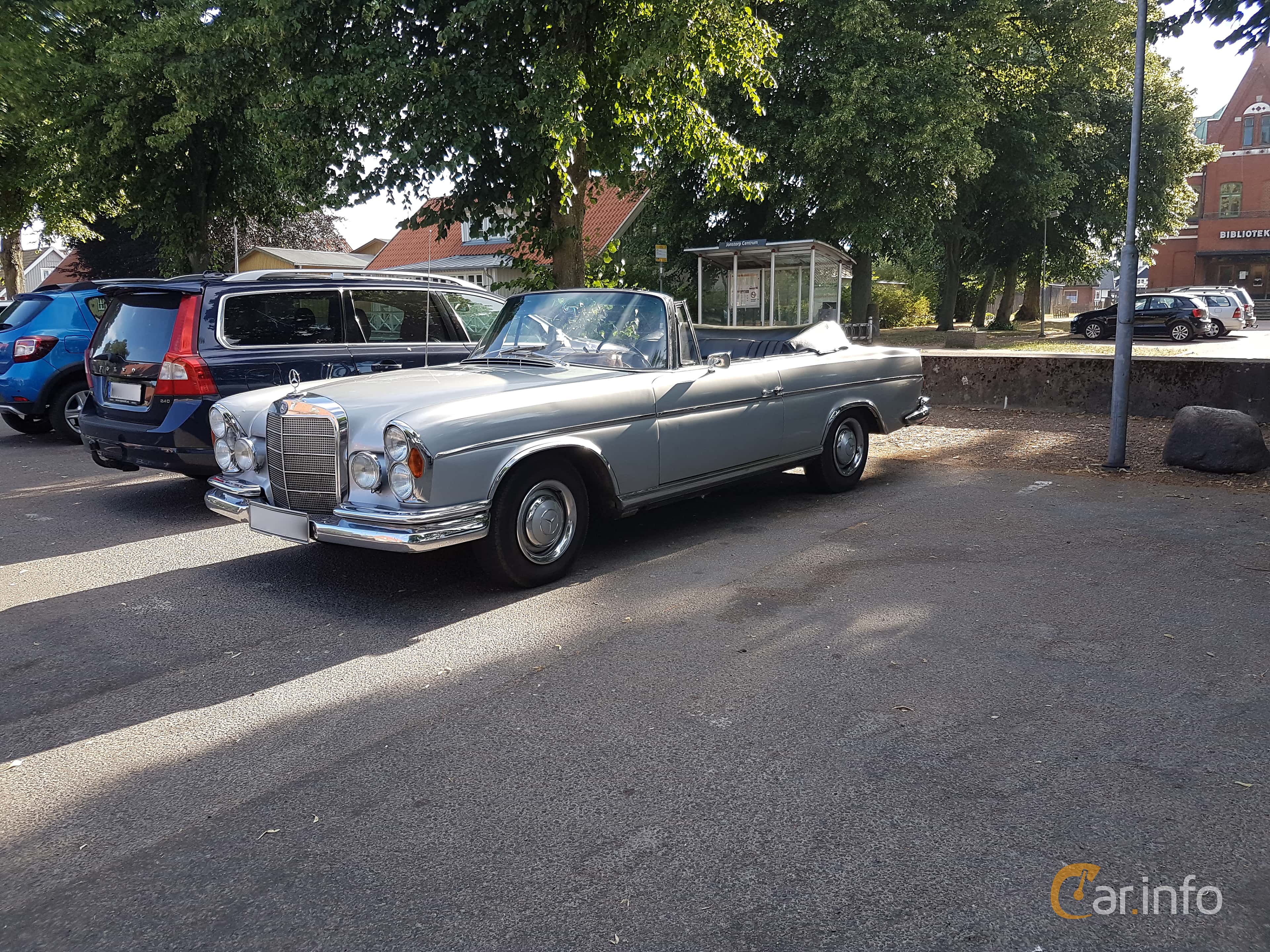 Mercedes-Benz 300 SE Cabriolet  Automatic, 170hp, 1966