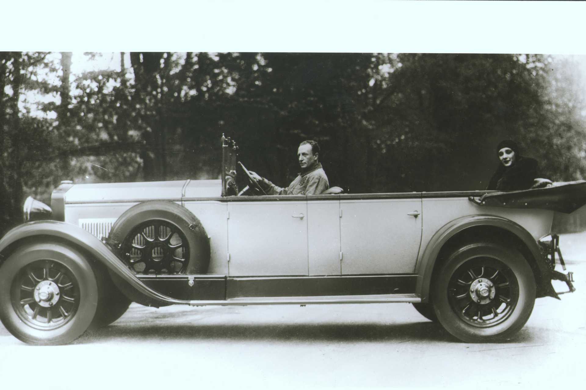 Fiat 525 4-door Cabriolet 3.7 Manual, 69hp, 1928