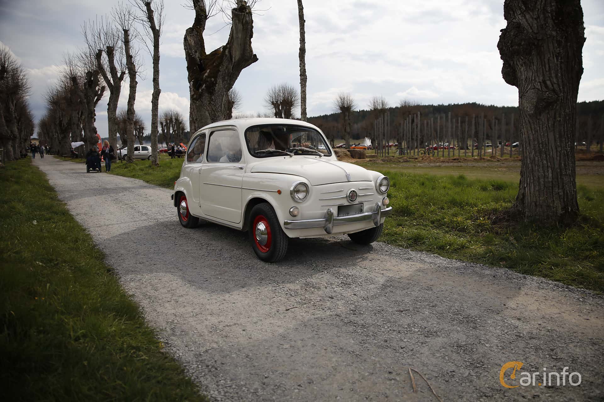 Fiat 600 Standard 0.6 Manual, 22hp, 1960