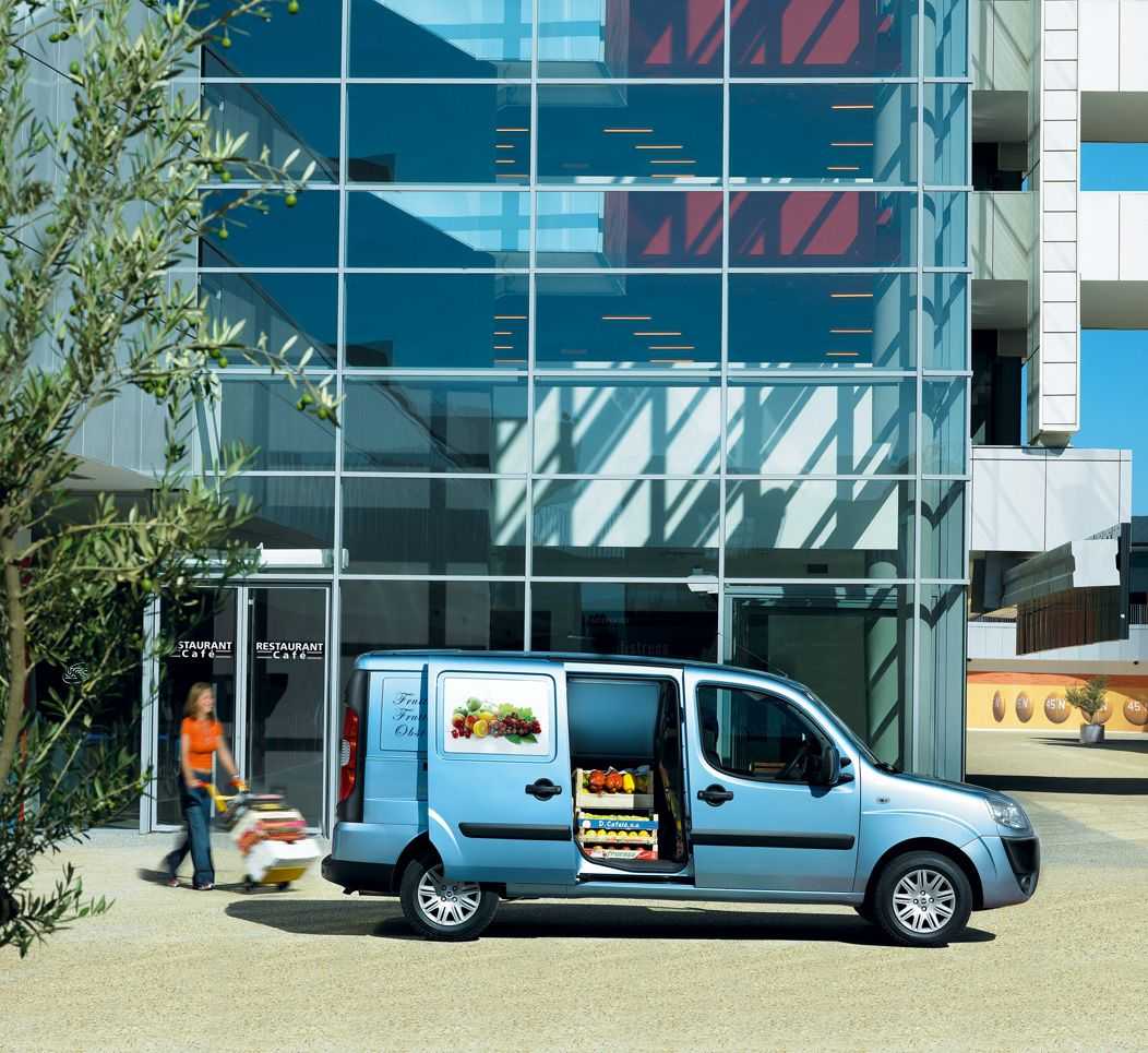 Fiat Doblò Cargo Maxi 1.6 CNG Manual, 92hp, 2008