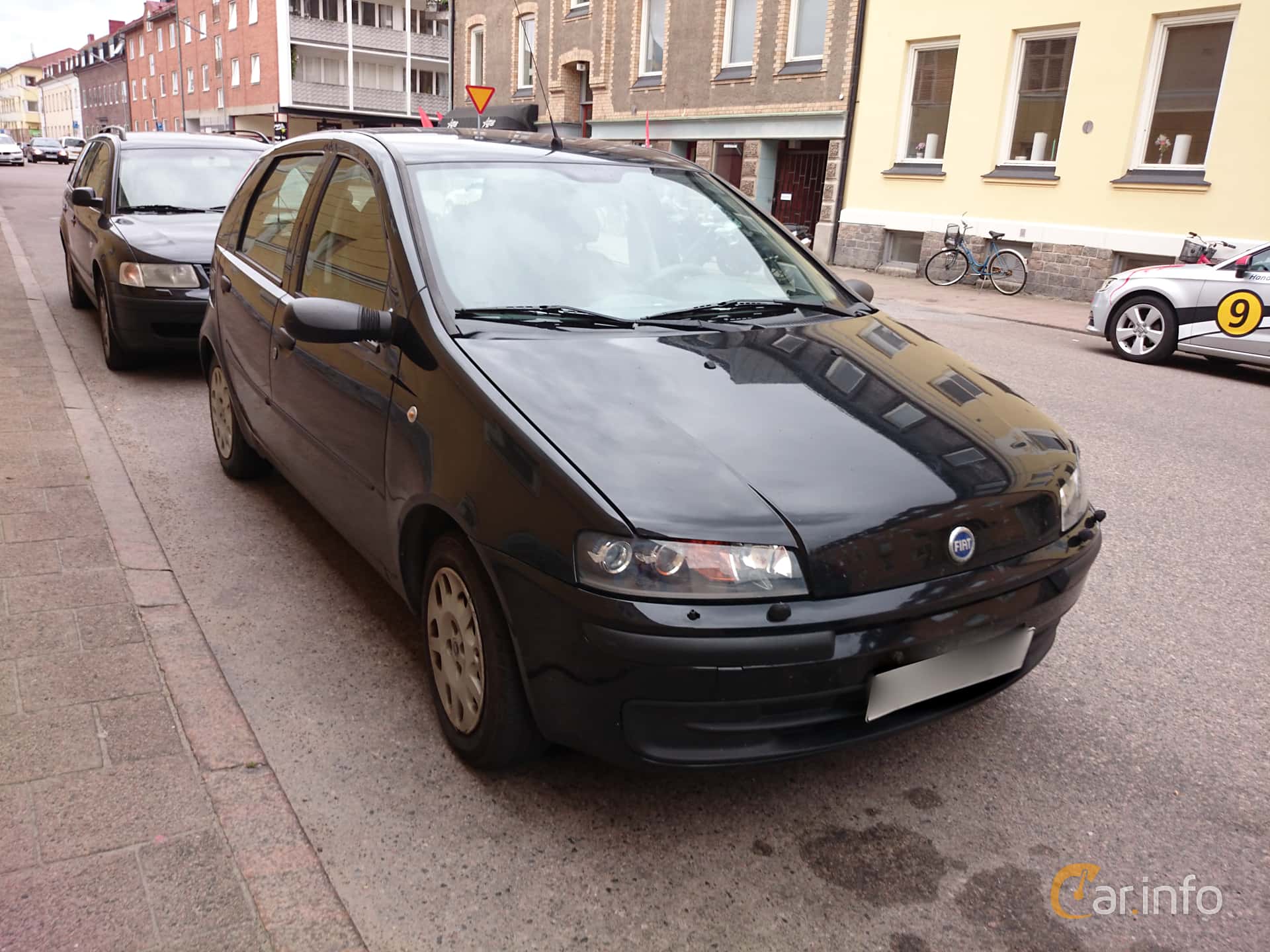 Fiat Punto 5-door 1.2 Manual, 80hp, 2001