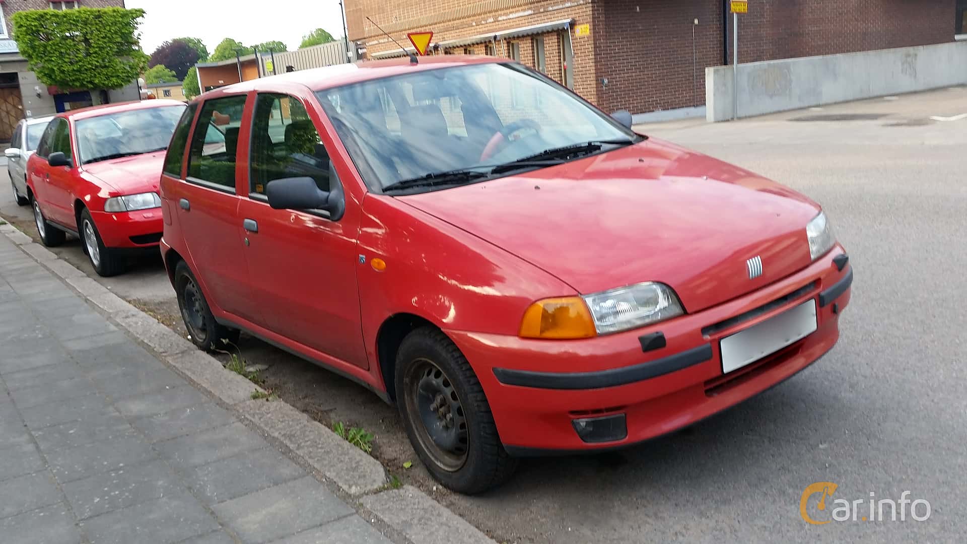 Fiat Punto TD 5-door 1.7 TD Manual, 63hp, 1997