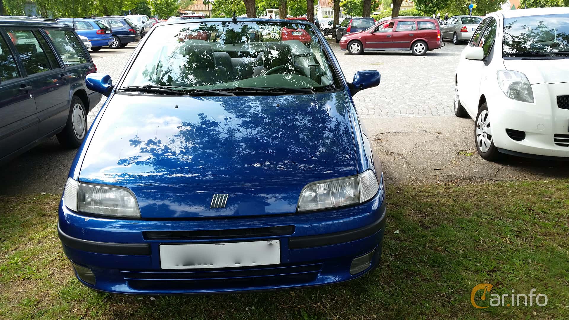 Fiat Punto Convertible 1.6 Manual, 88hp, 1996