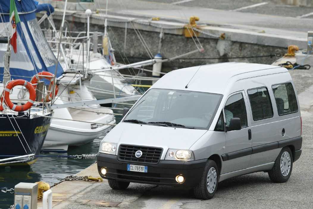 Fiat Scudo 1st Generation Facelift 2.0 JTD Manual, 5-speed