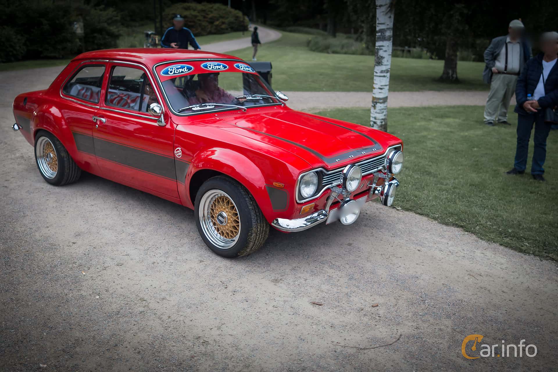 Ford Escort 2-door Sedan 1.1 Manual, 48hp, 1975