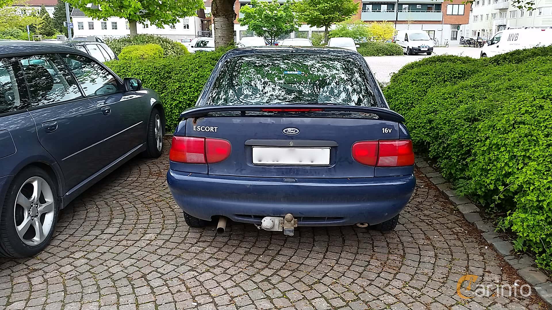 Ford Escort 3-door 1.8 Manual, 105hp, 1996