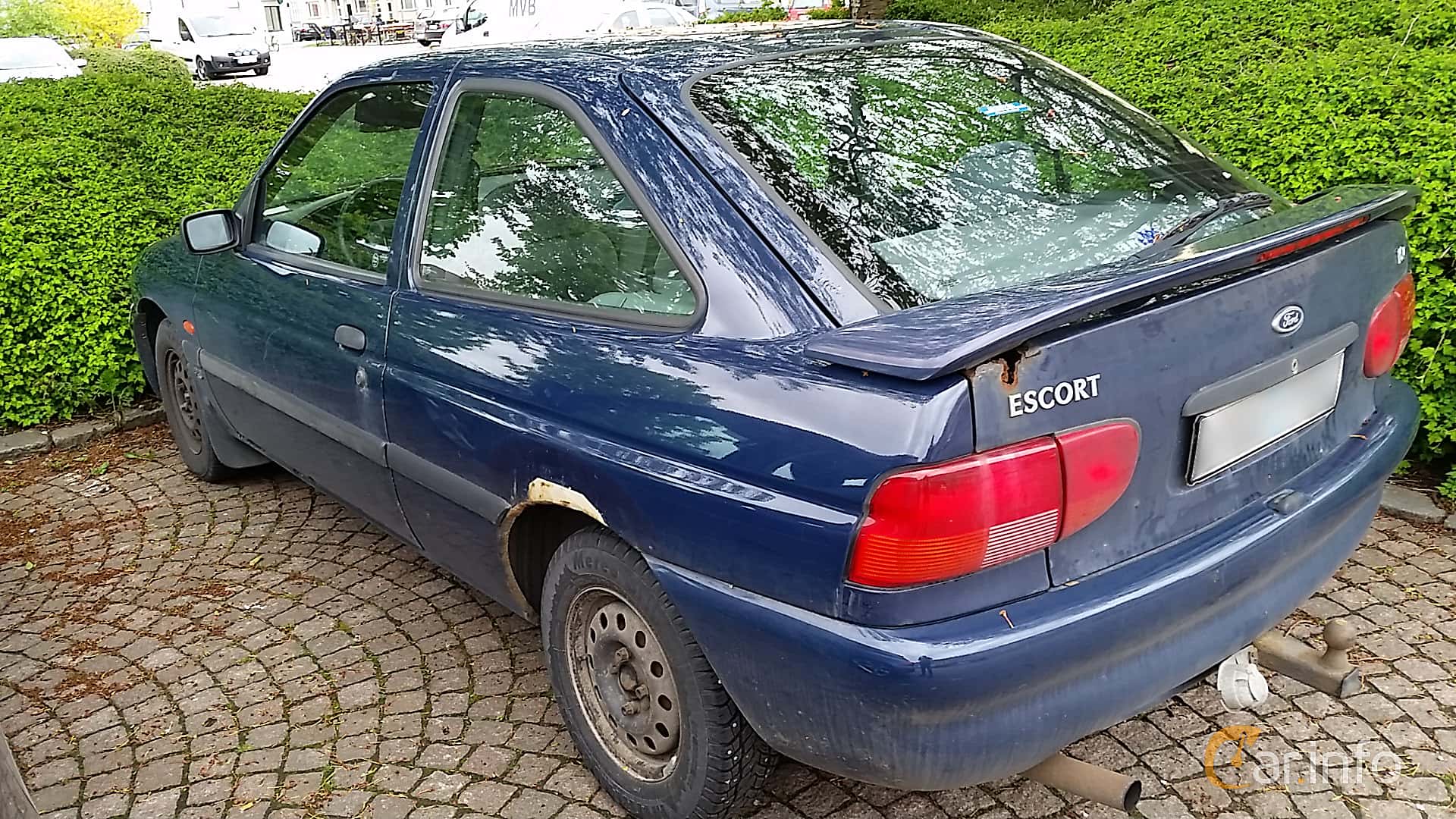 Ford Escort 3-door 1.8 Manual, 105hp, 1995