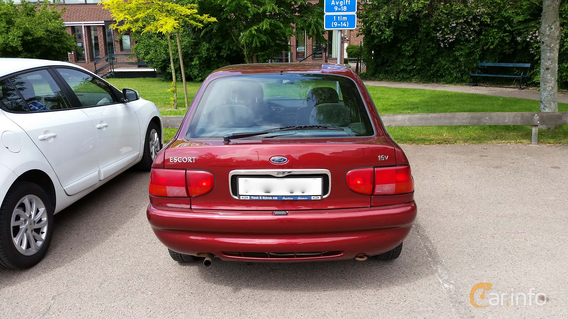 Ford Escort 5-door 1.8 Manual, 115hp, 1997