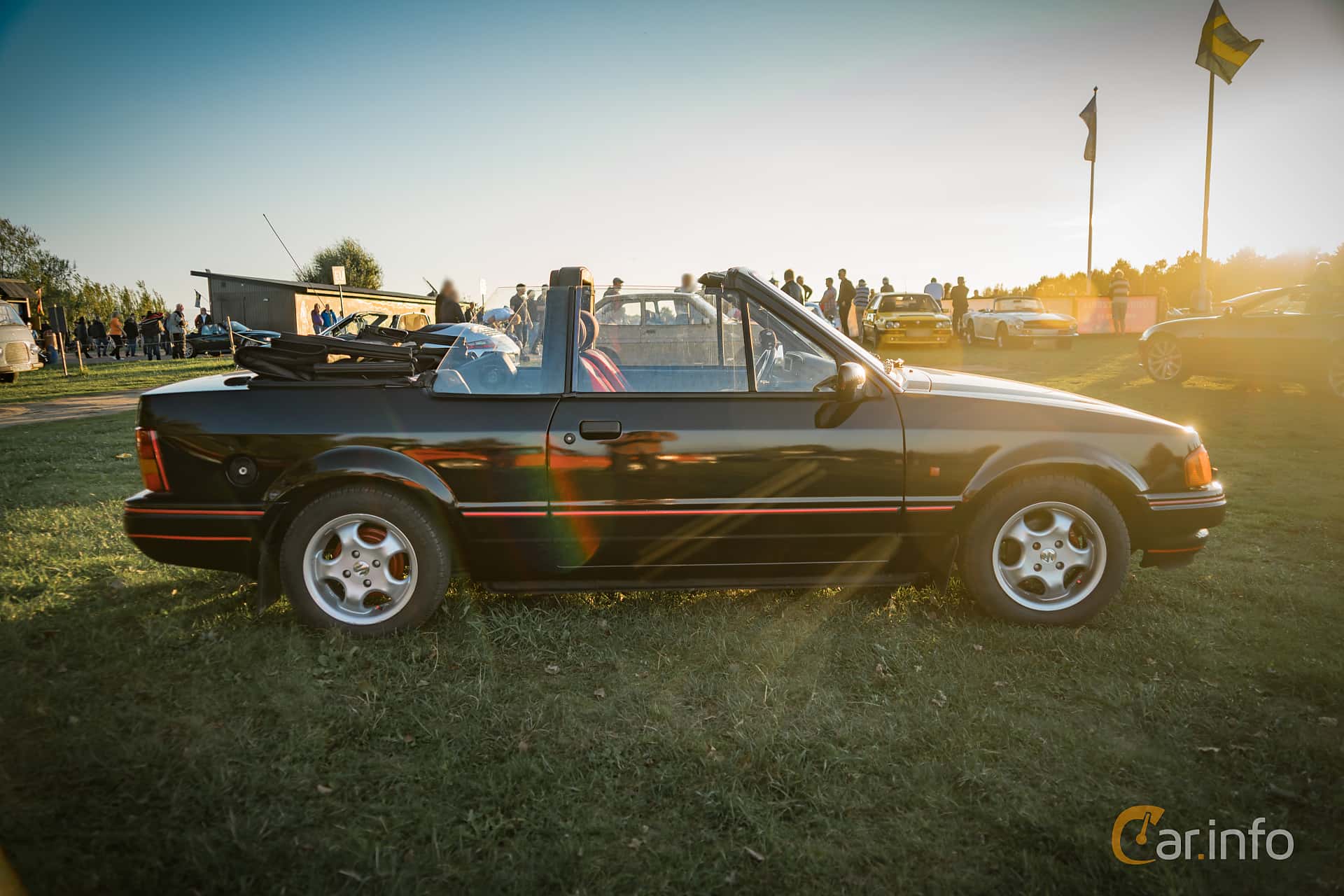 Ford Escort Cabriolet 1.6  Manual, 90hp, 1989