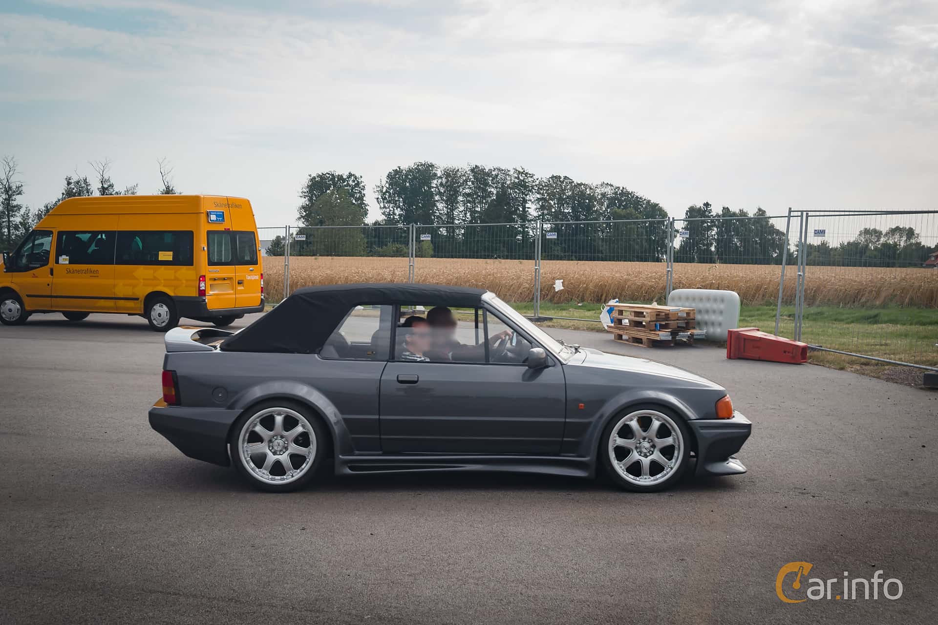 Ford Escort Cabriolet 1.6  Manual, 90hp, 1990