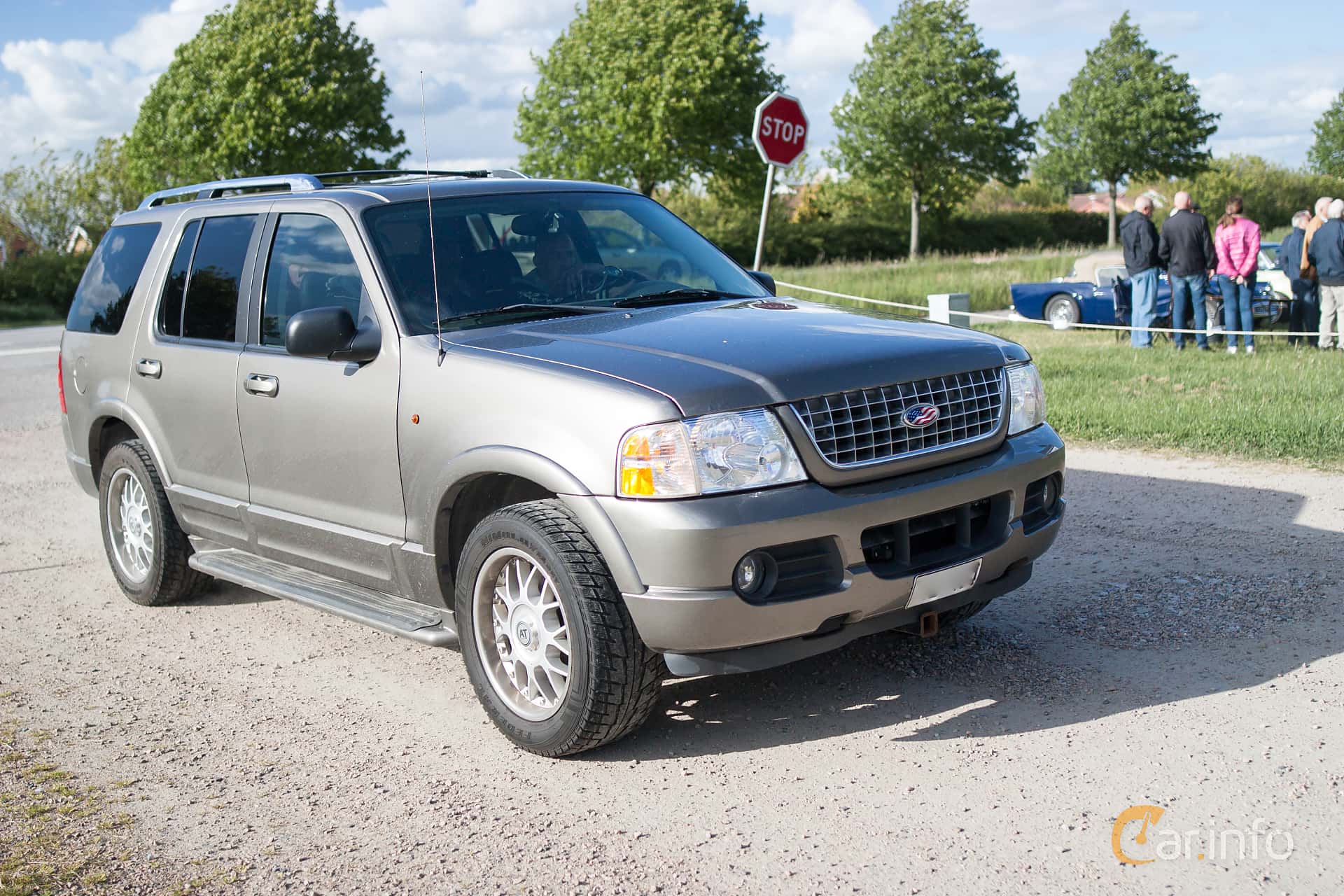Ford Explorer 4.6 V8 4WD Manual, 242hp, 2005