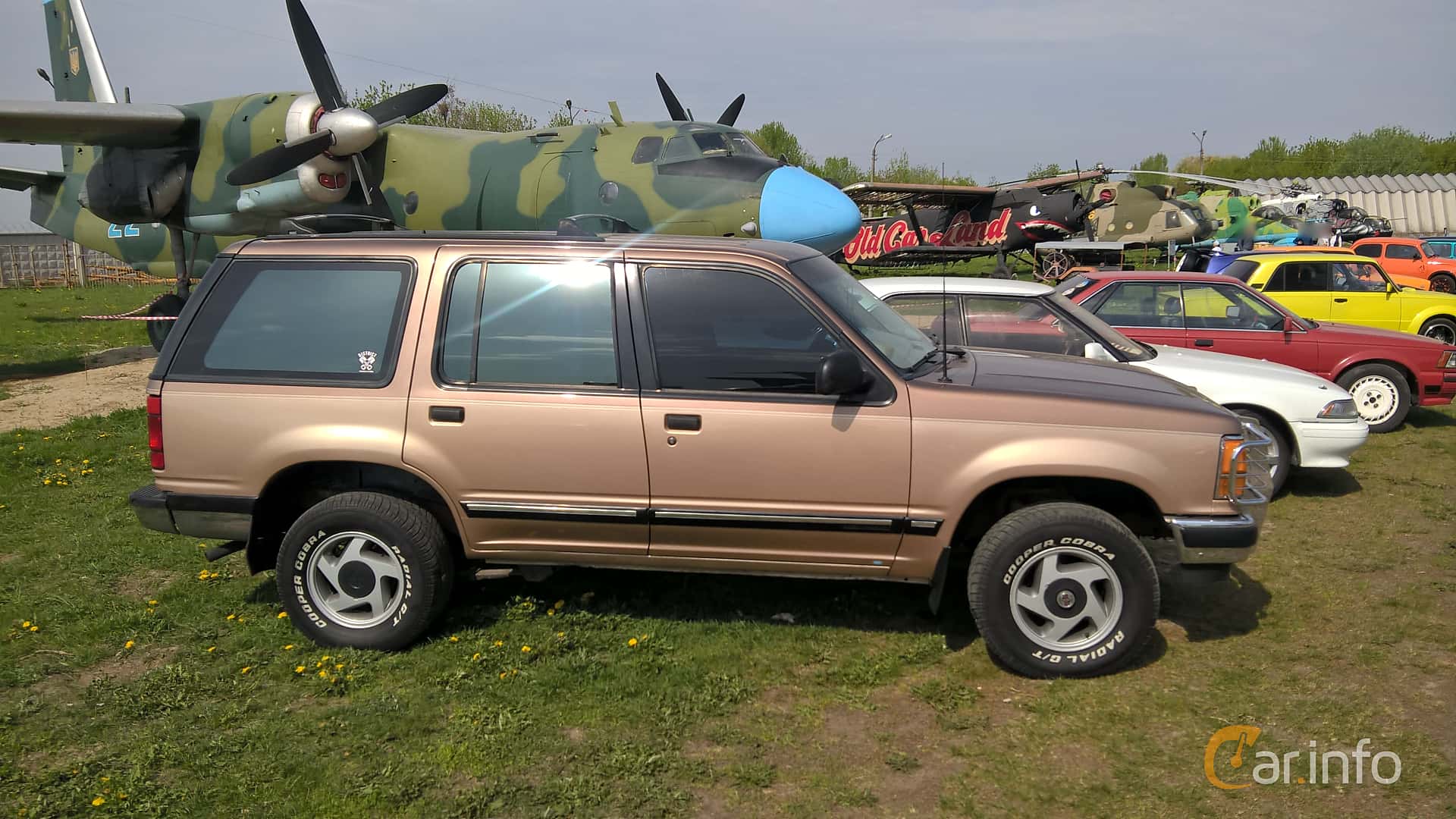 Ford Explorer 4.0 V6 4WD 162hp, 1994