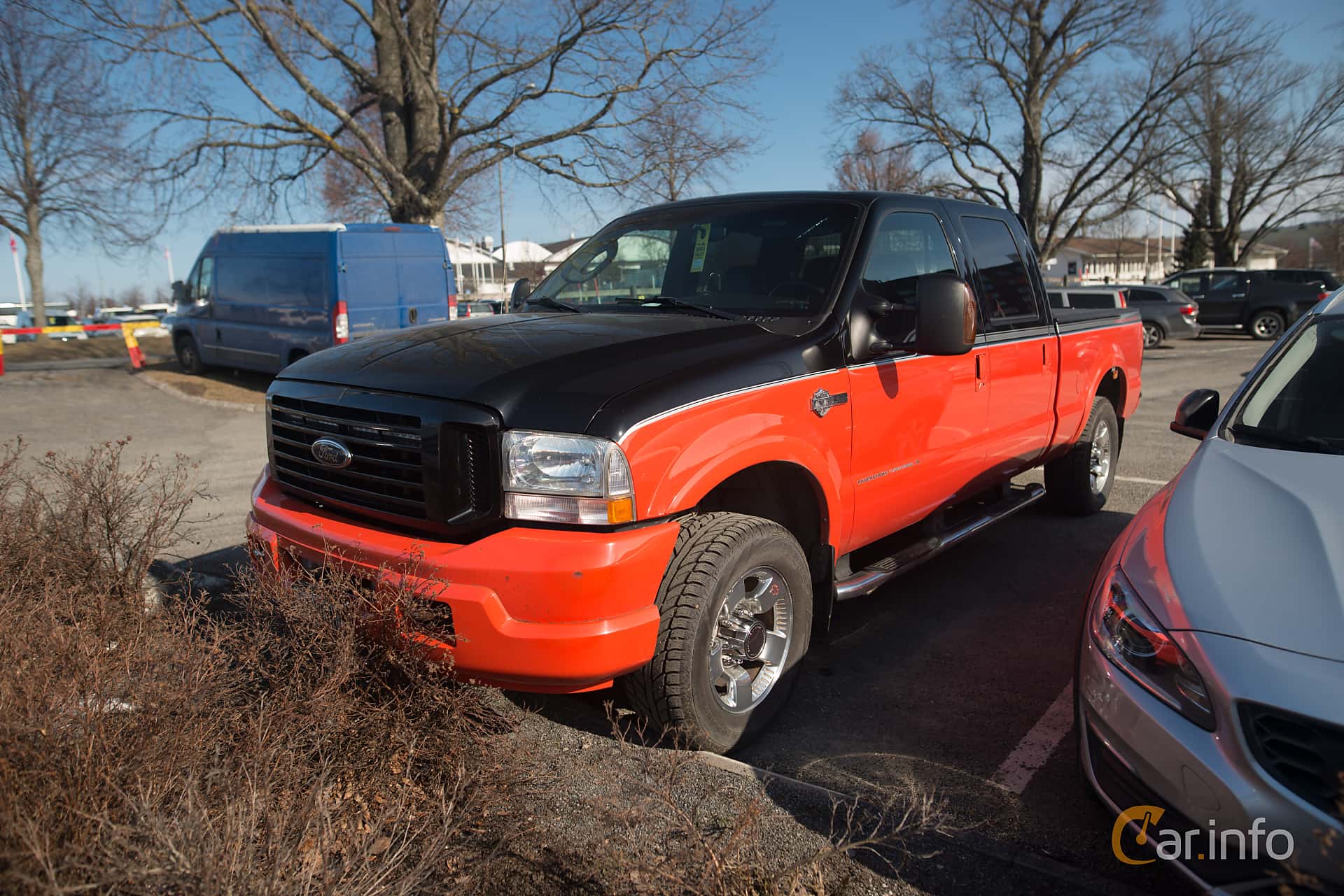 Ford F-250 Crew Cab 6.0 V8 4x4 329hp, 2004