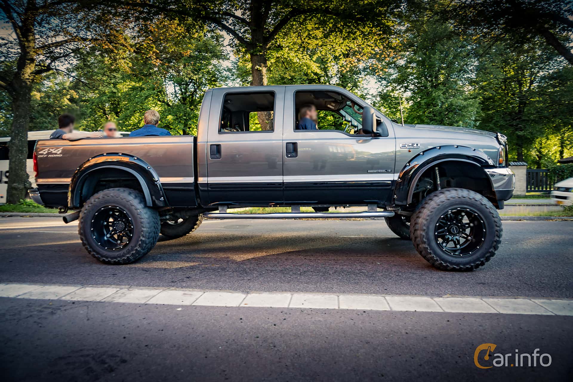 Ford F-250 Crew Cab 5.4 V8 Automatic, 264hp, 2004