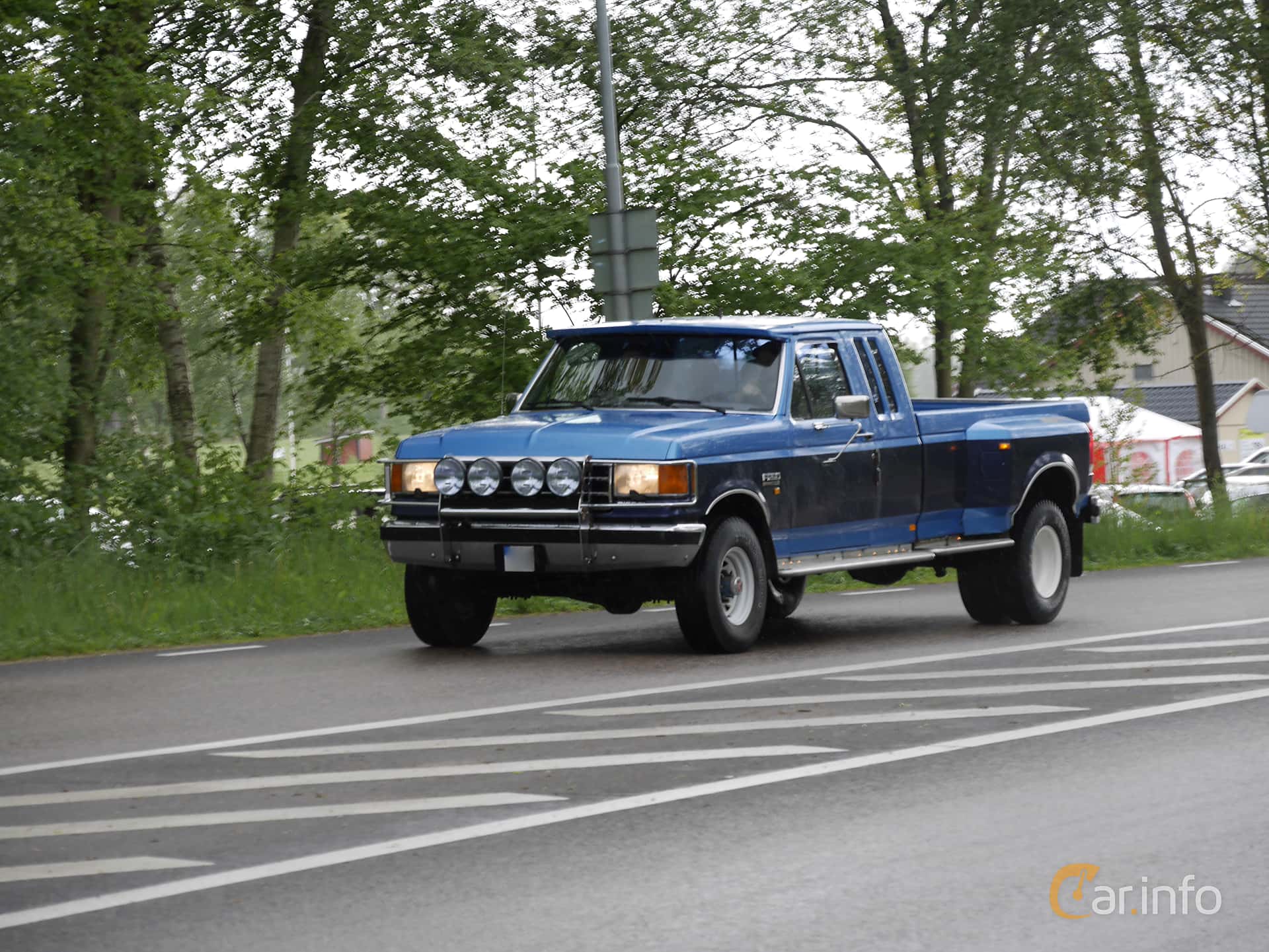 Ford F-250 SuperCab 5.8 V8 EFI 4WD 218hp, 1989