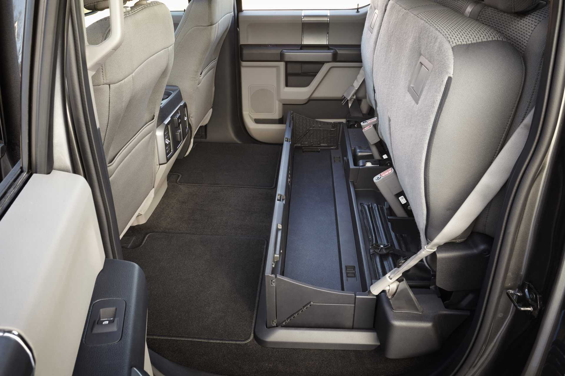 Ford F-350 Crew Cab 6.2 V8 FFV Automatic, 390hp, 2016