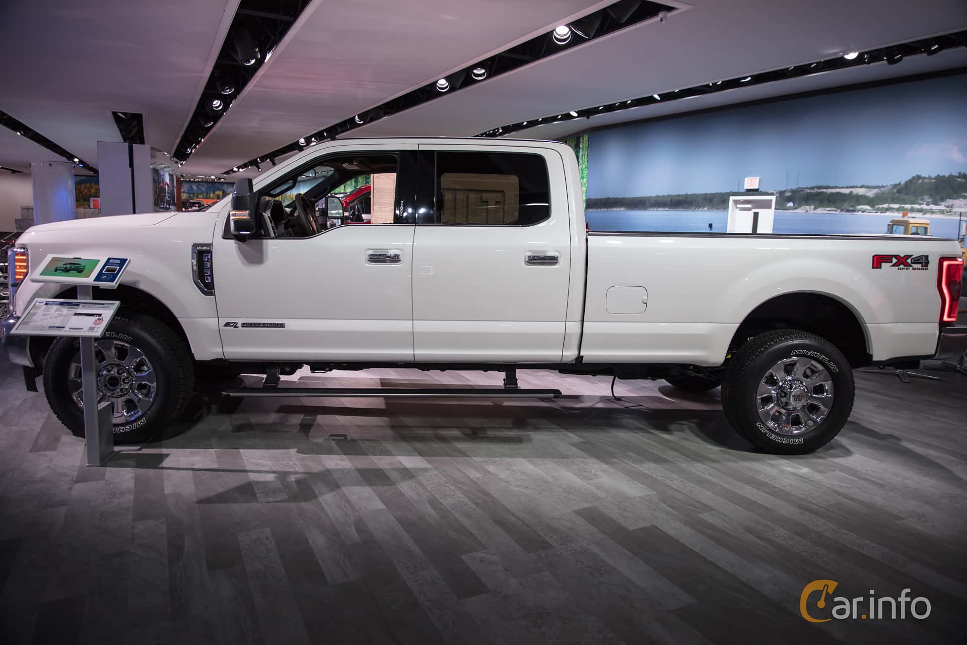 Ford F-350 Crew Cab 6.7 V8 Automatic, 335hp, 2019