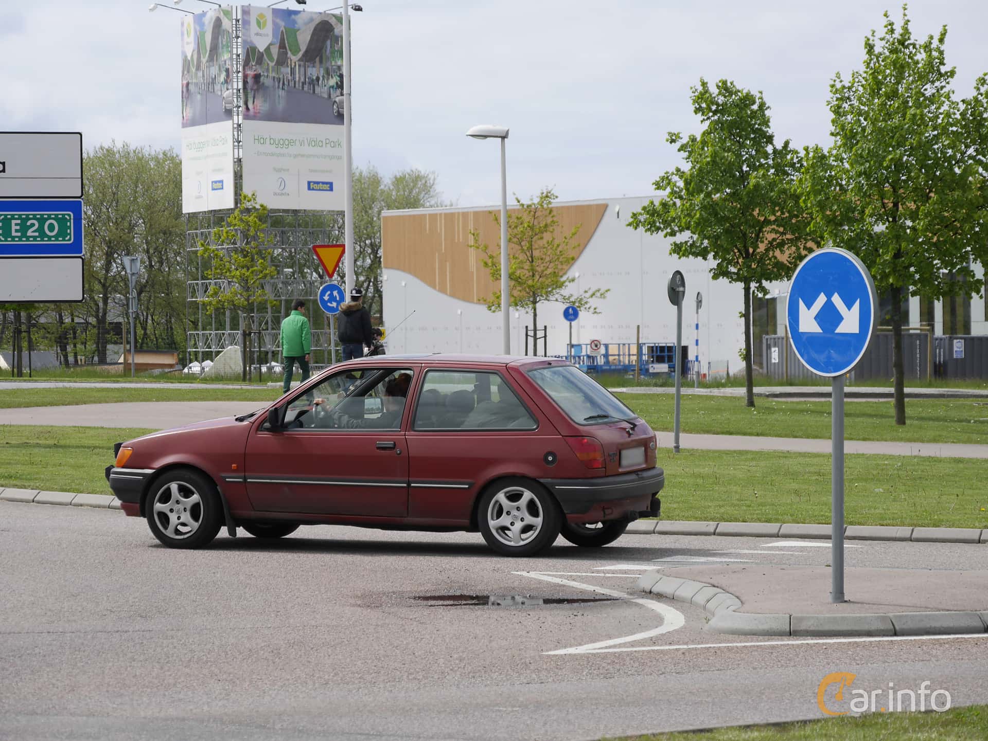 Ford Fiesta 3-door 1.3 Manual, 60hp, 1993
