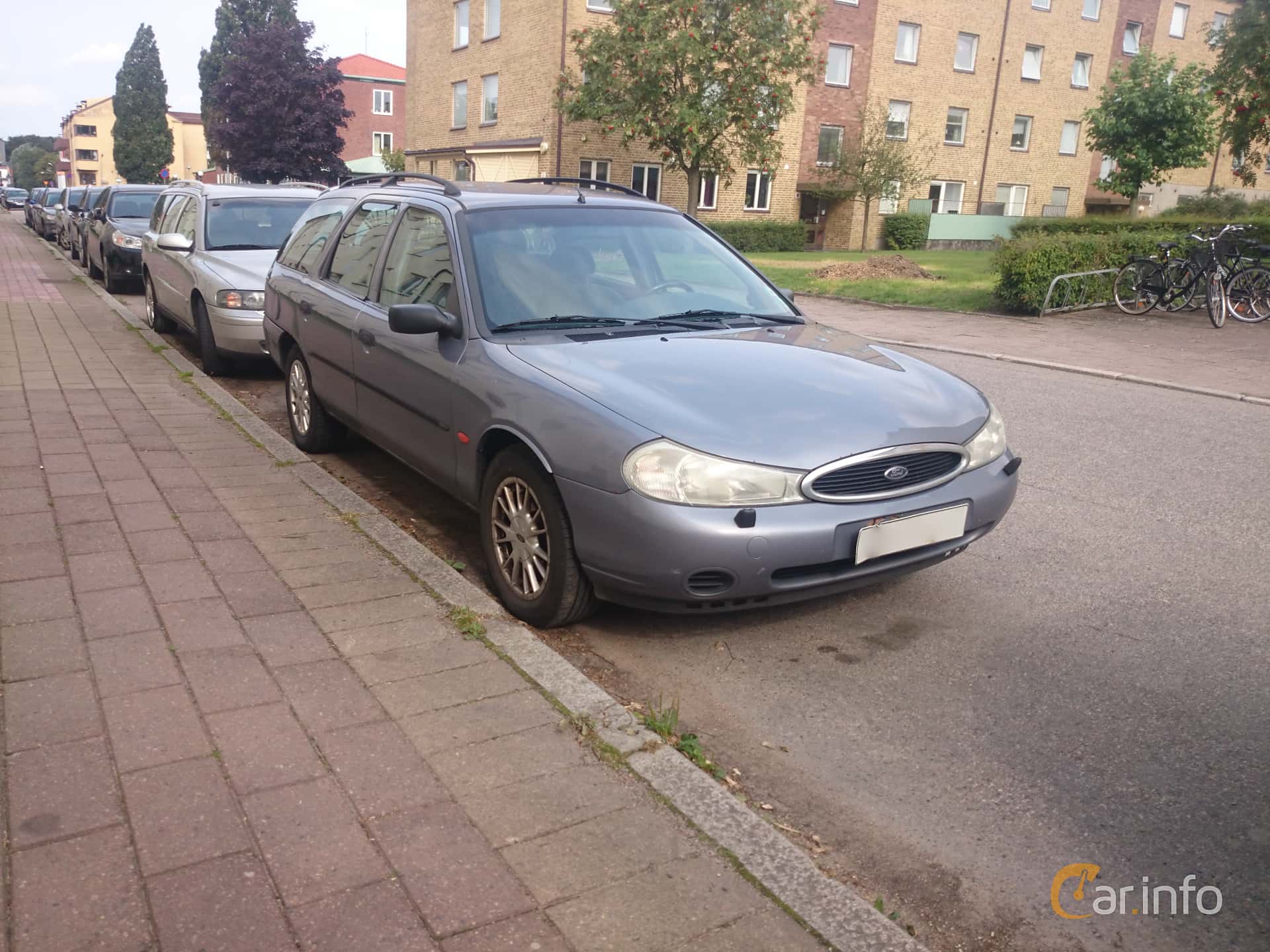Ford Mondeo Combi 2.0 Manual, 130hp, 1999