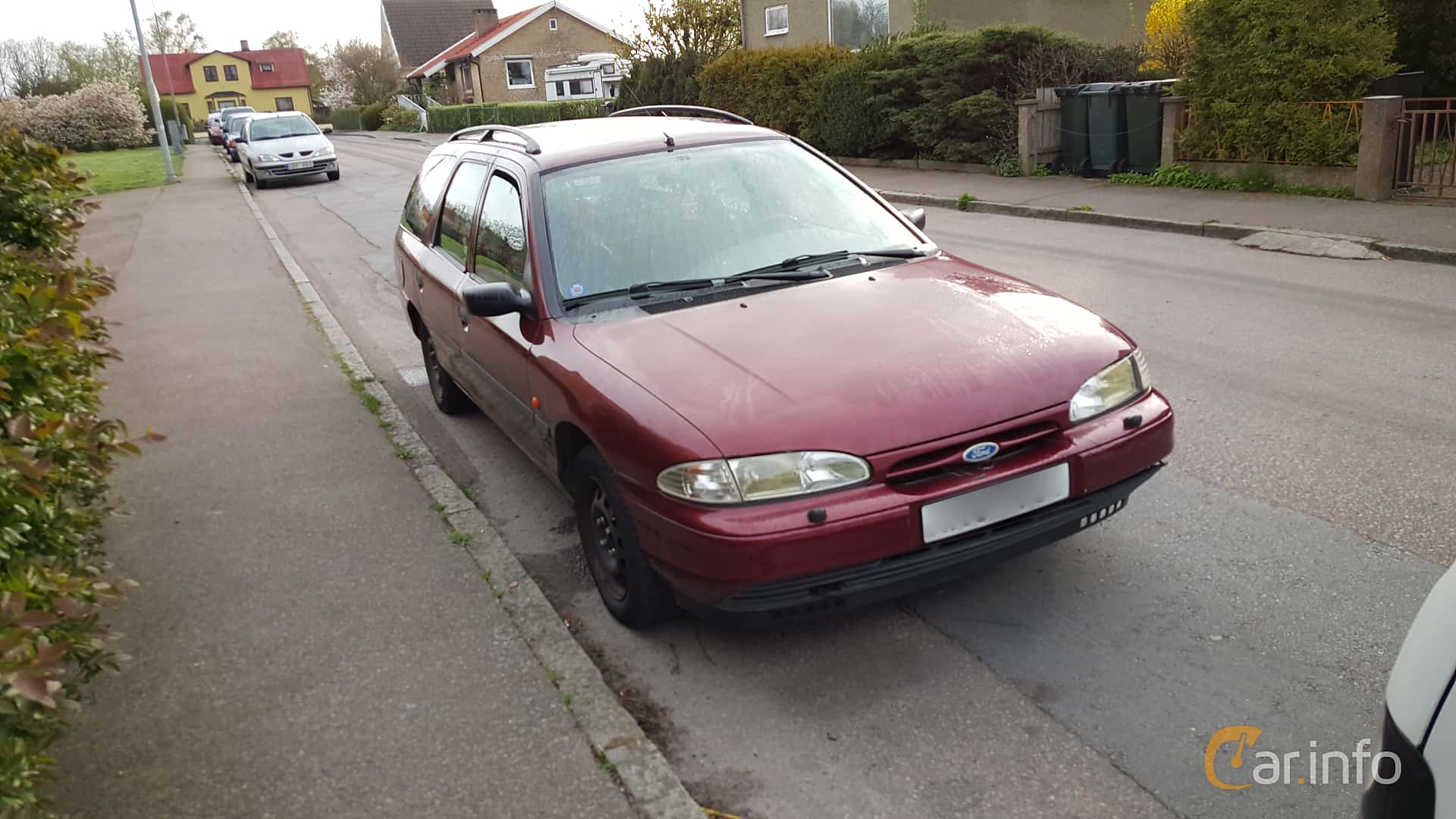 Ford Mondeo Combi 1.8 Automatic, 111hp, 1996