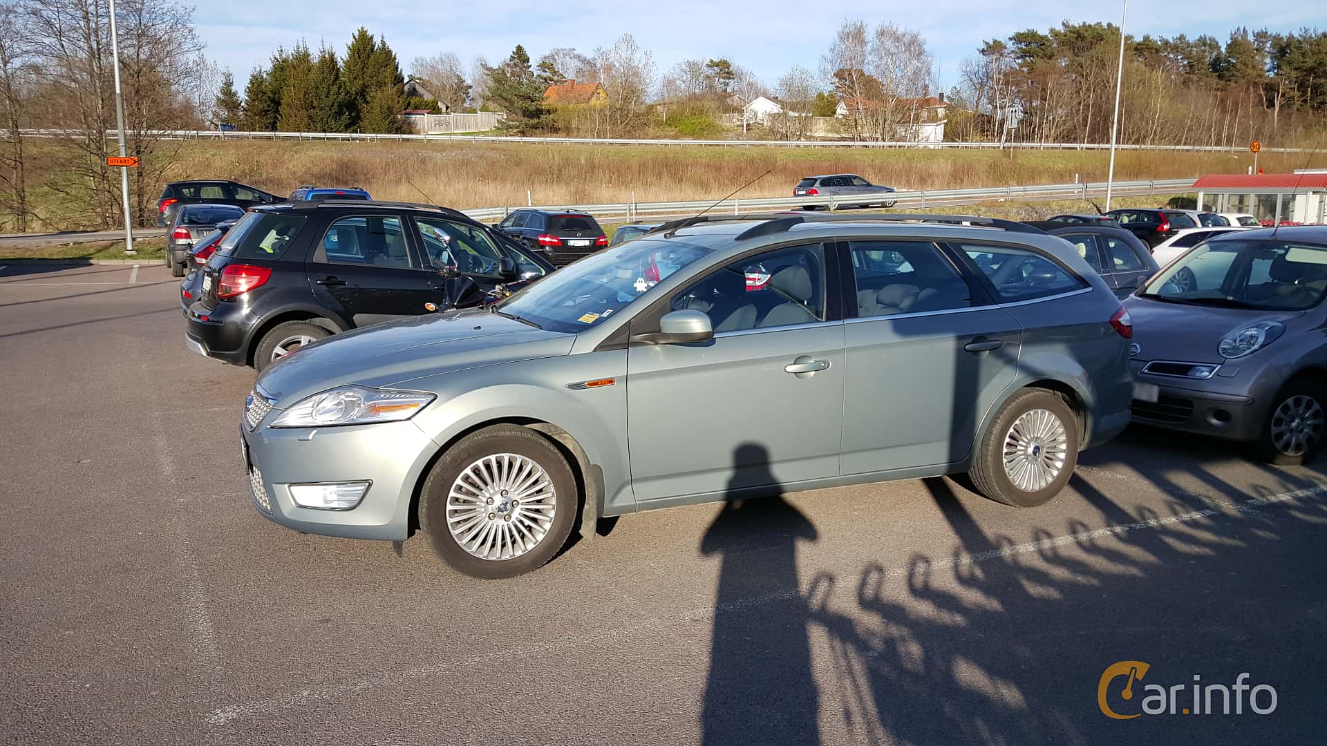 Ford Mondeo Combi 2.0 Manual, 145hp, 2011