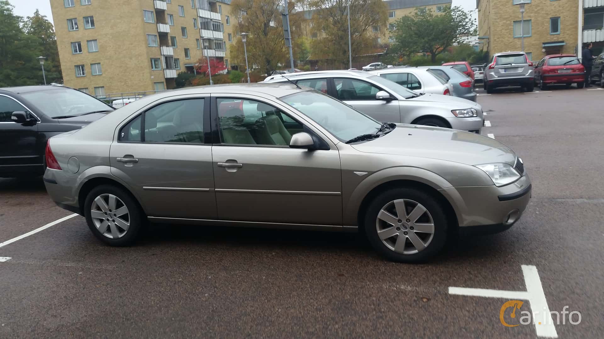 Ford Mondeo ST220 Hatchback 3.0 V6 Manual, 226hp, 2003