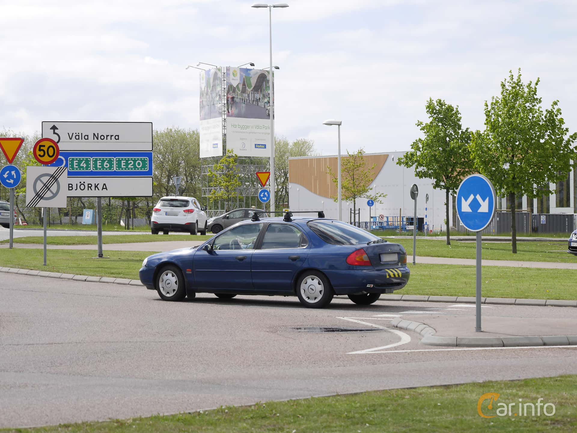 Ford Mondeo Hatchback 2.0 130hp, 2001