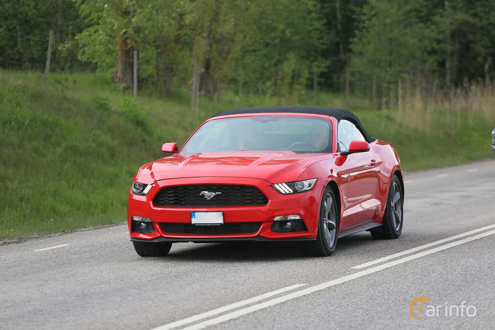 Ford Mustang Convertible 3.7 V6 304hp, 2015