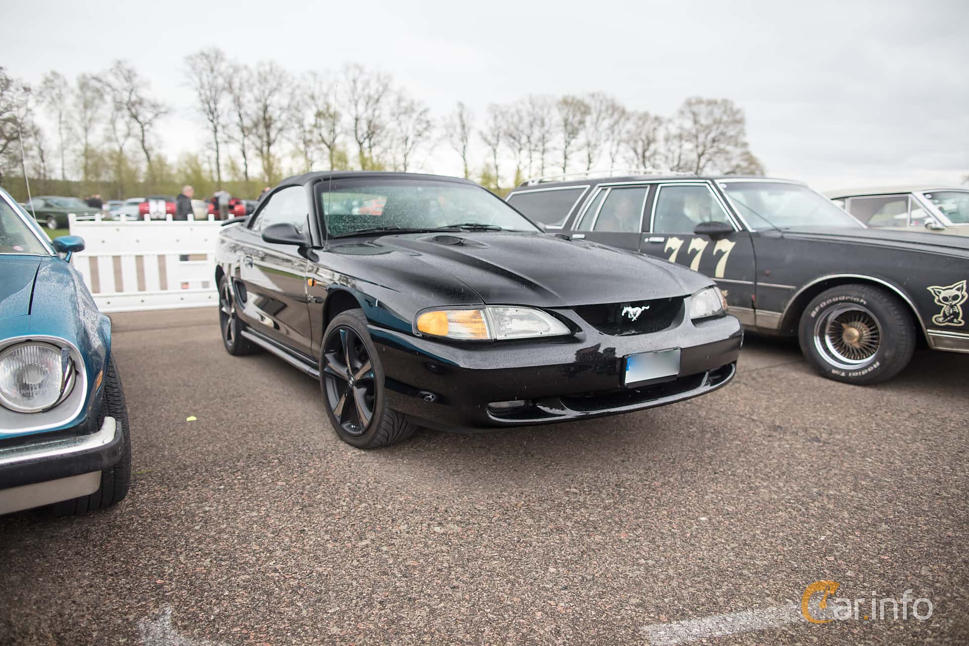 Ford Mustang GT Convertible 4.6 V8 SEFI Manual, 218hp, 1998