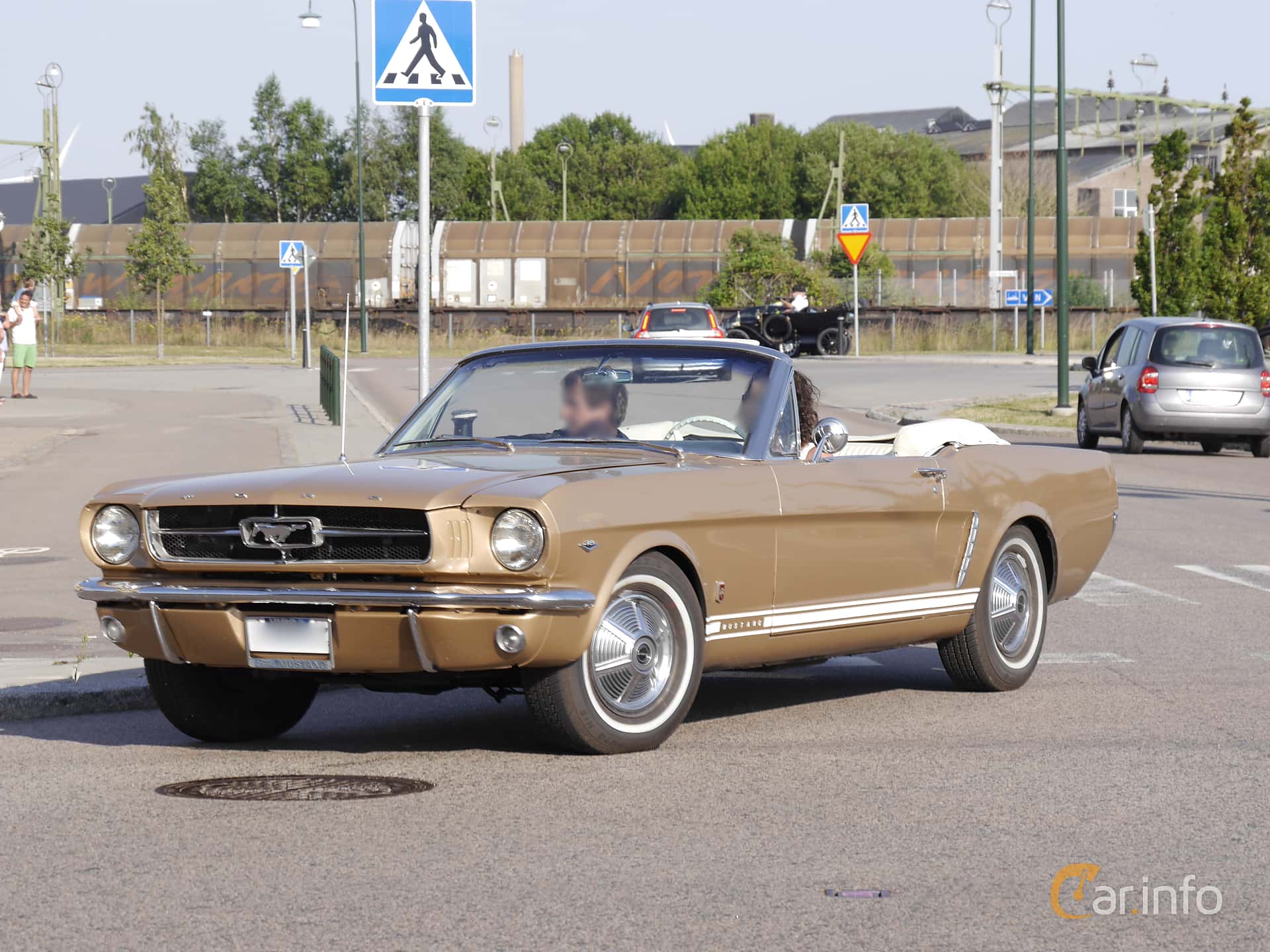 Ford Mustang Convertible 4.7 V8 Manual, 184hp, 1965