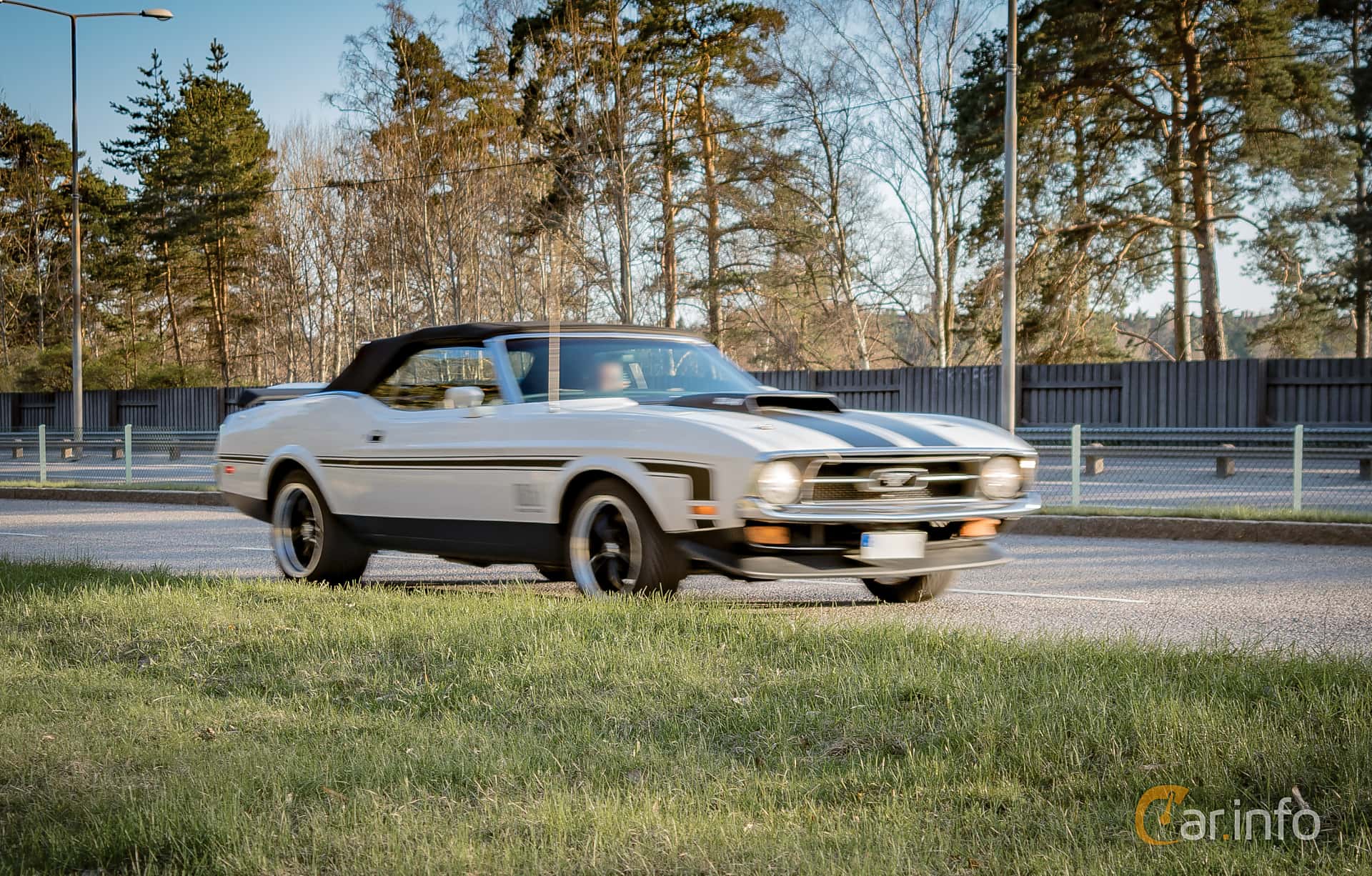 Ford Mustang Mach I I 4th Generation, Manual, 3-speed