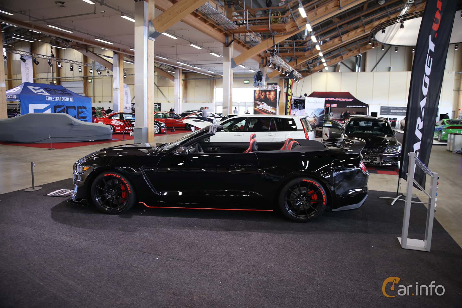 Ford Mustang GT Convertible 5.0 V8 Manual, 440hp, 2016