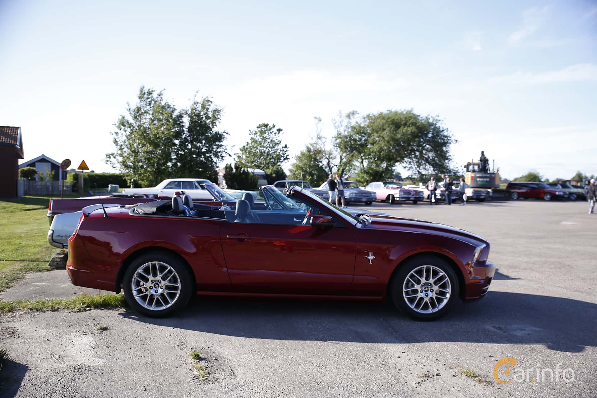 Ford Mustang Convertible 3.7 V6 Manual, 304hp, 2014