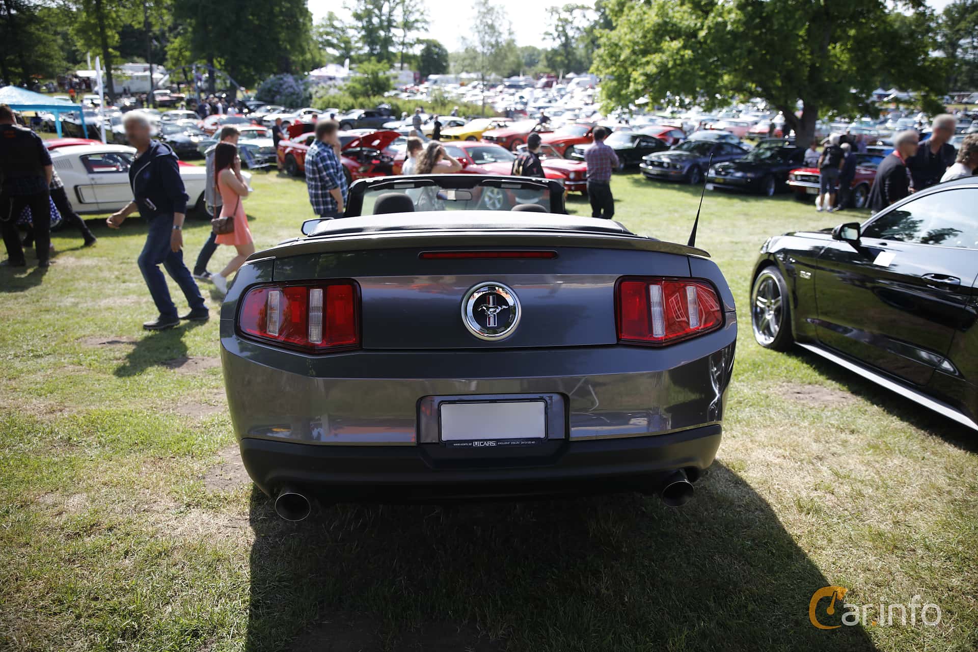Ford Mustang Convertible 4.0 V6 Automatic, 213hp, 2011