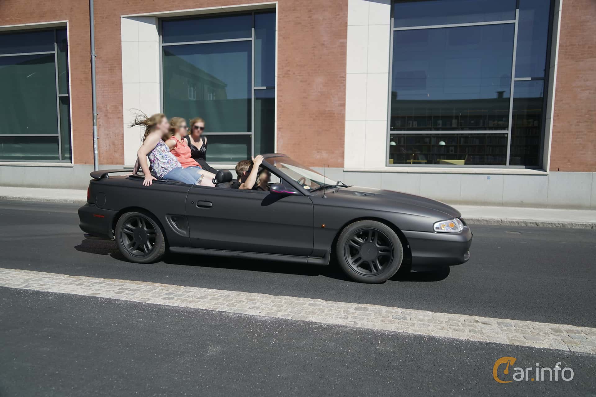 Ford Mustang GT Convertible 4.6 V8 SEFI Automatic, 218hp, 1996