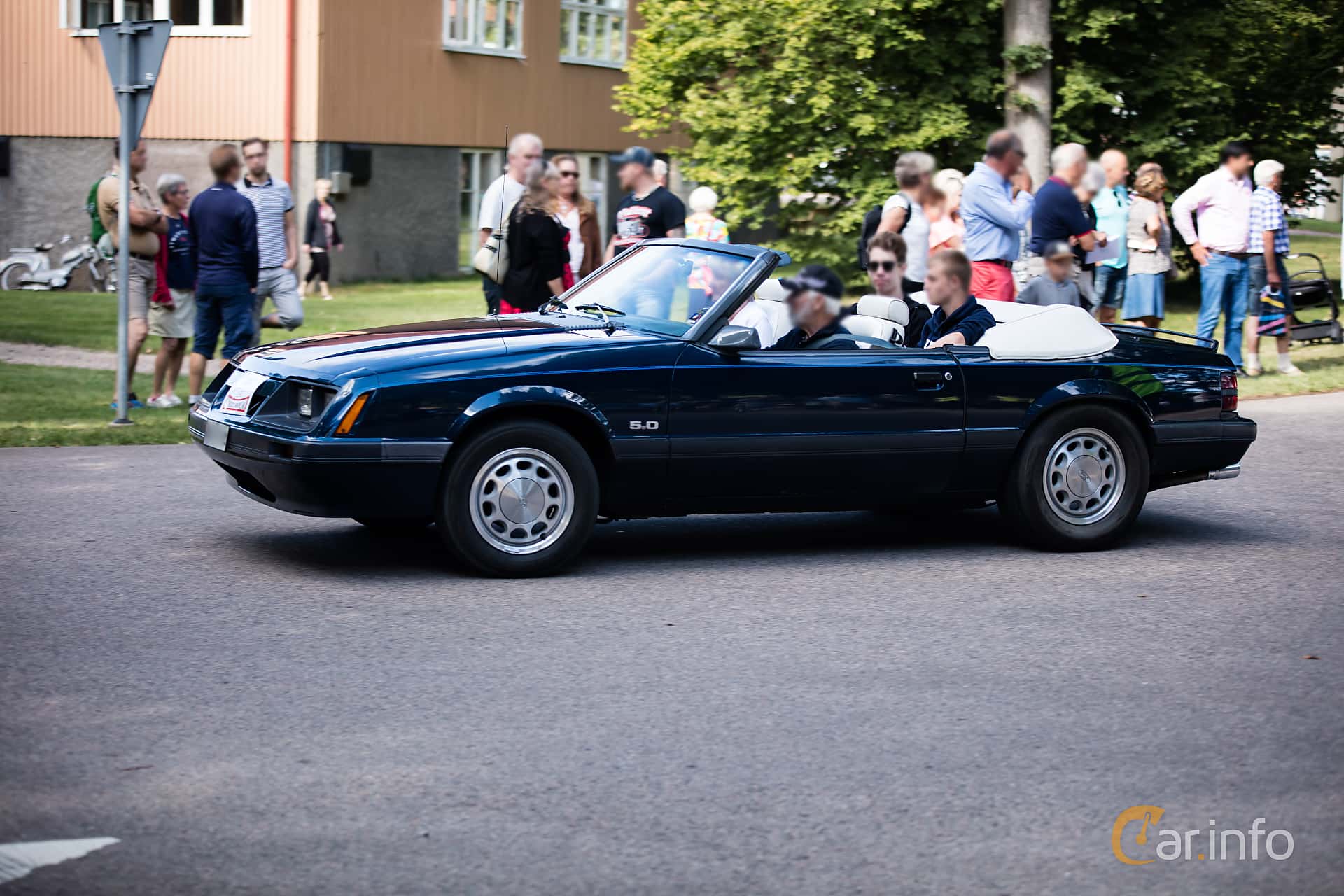 Ford Mustang Convertible 3.8 V6 Manual, 121hp, 1986