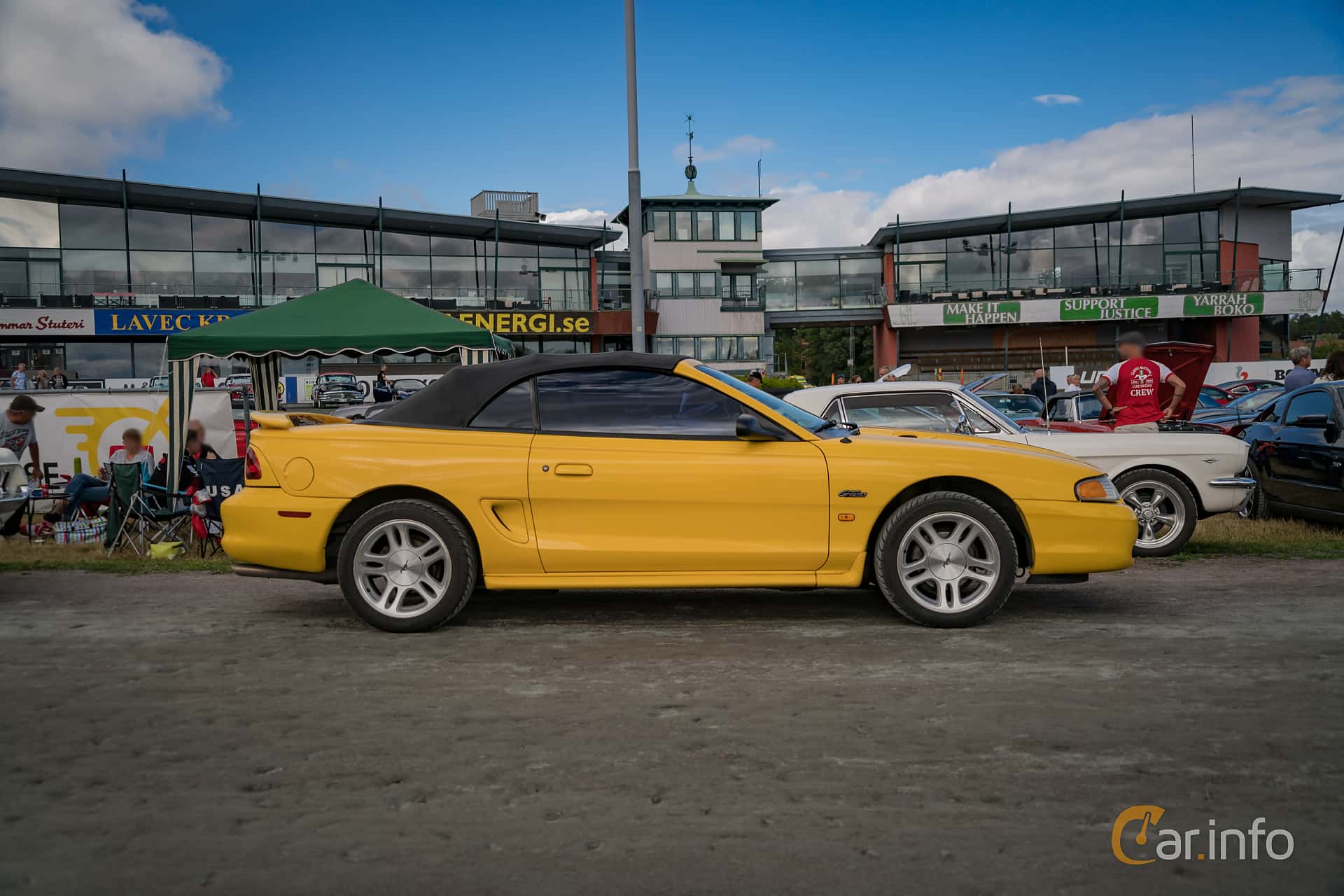 Ford Mustang GT Convertible 4.6 V8 SEFI 218hp, 1998