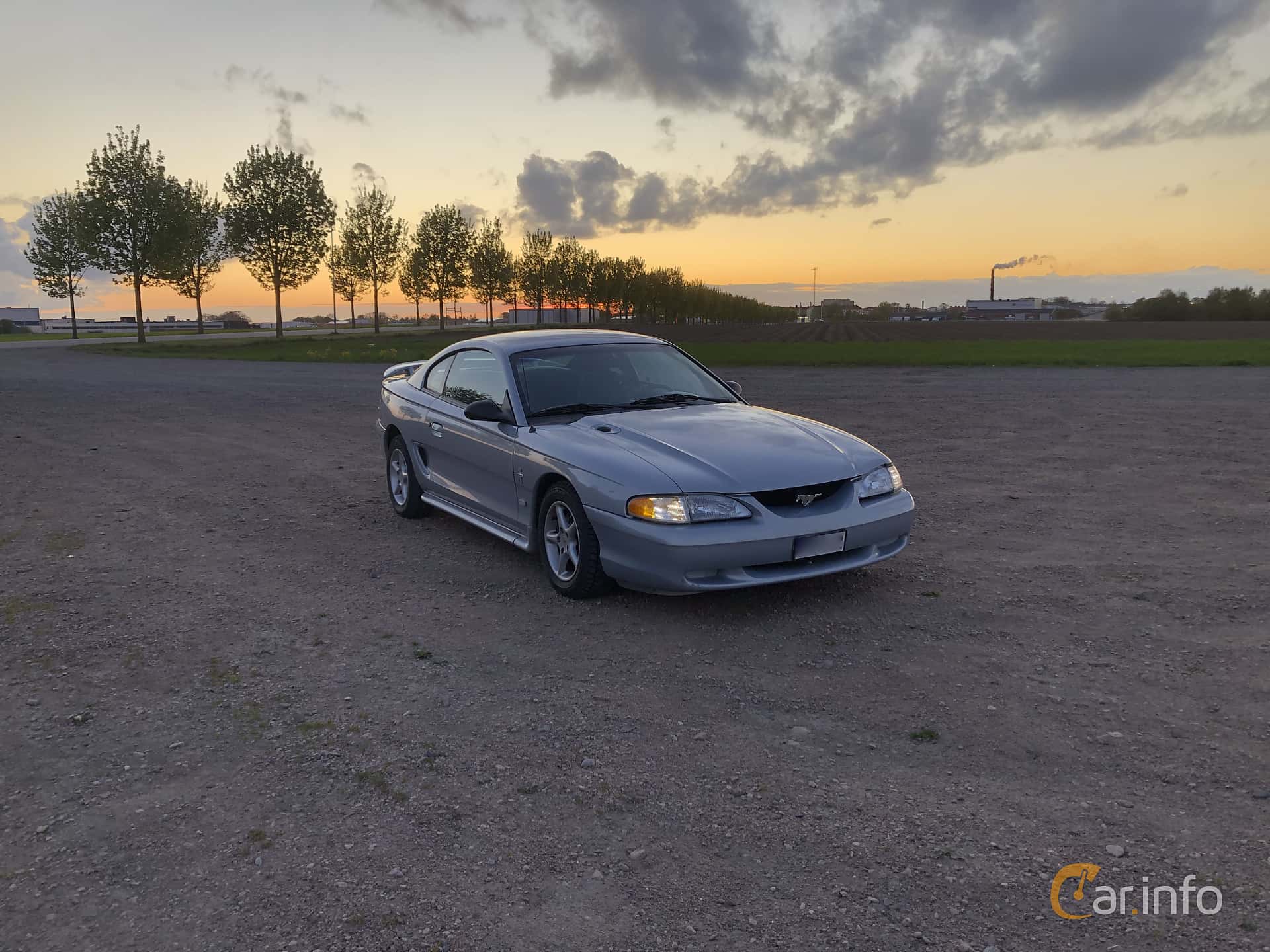 Ford Mustang 3.8 V6 Automatic, 147hp, 1996