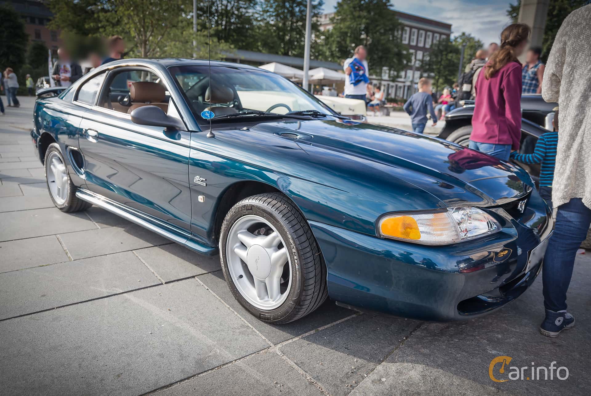 Ford Mustang GT Manual, 5-speed