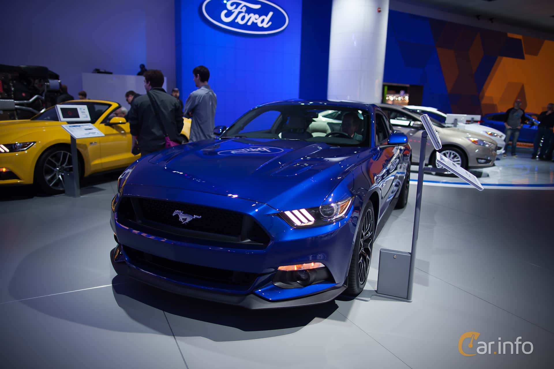 Ford Mustang Shelby GT350 5.2 V8 Manual, 533hp, 2016