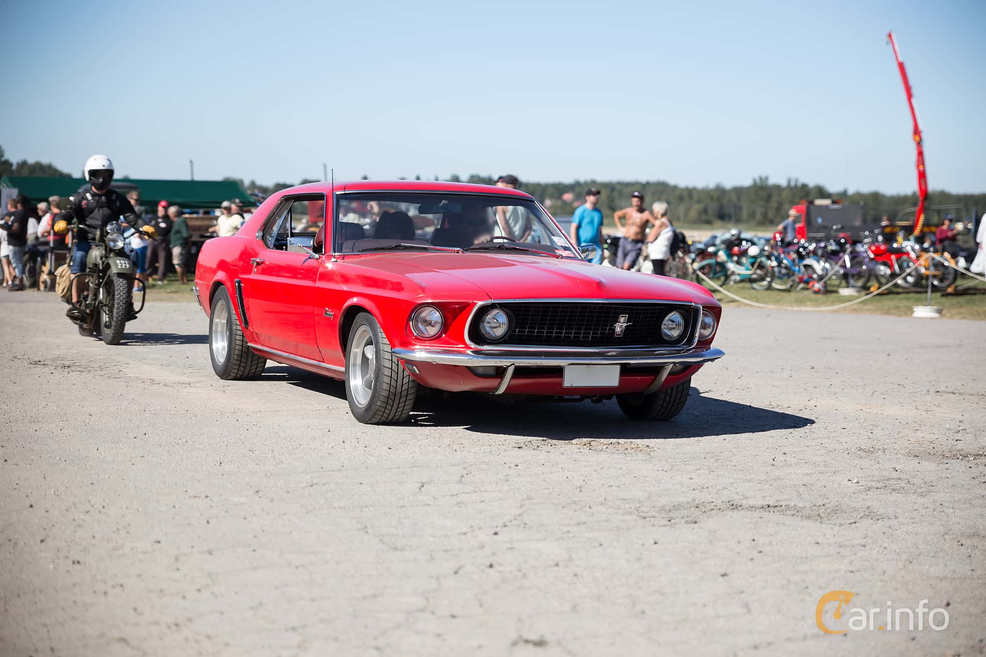 Ford Mustang Hardtop 4.9 V8 Manual, 213hp, 1969