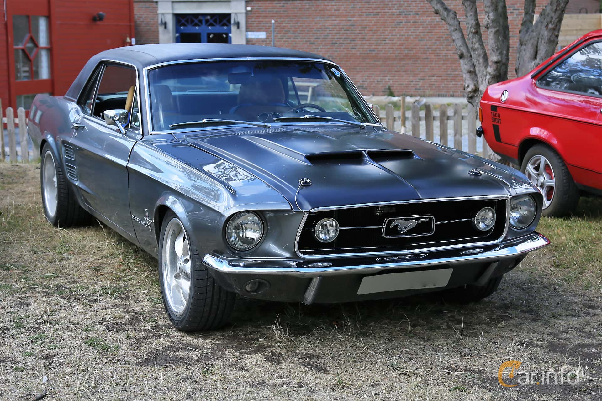 Ford Mustang Hardtop 4.7 V8 Manual, 184hp, 1967