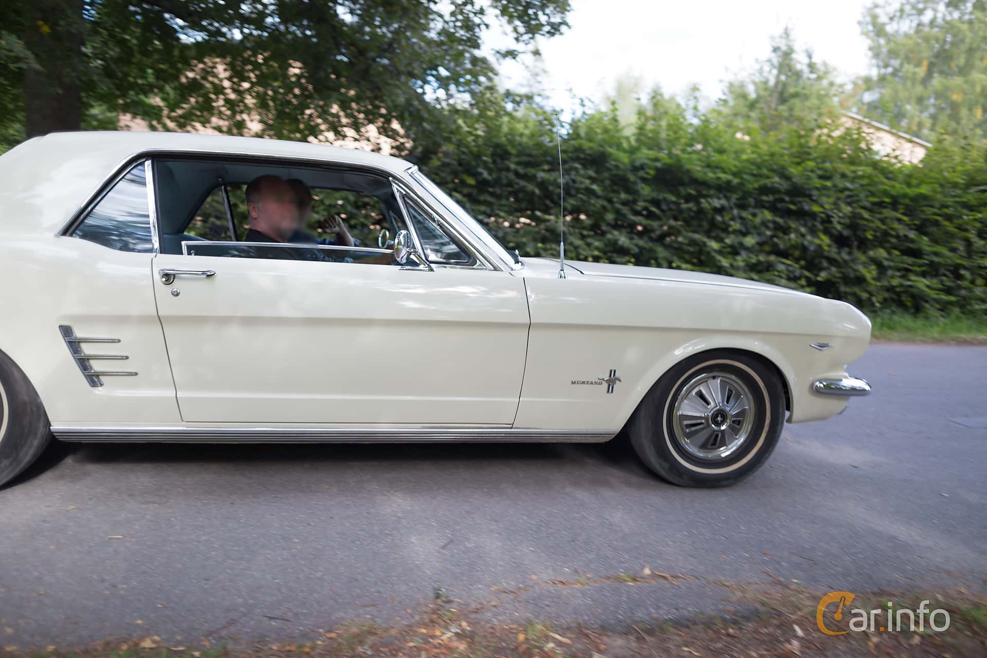 Ford Mustang Hardtop 4.7 V8 184hp, 1966