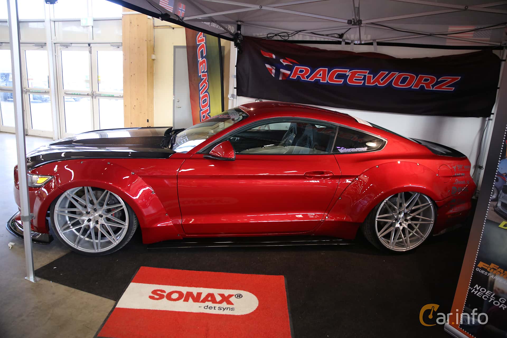 Ford Mustang GT Manual, 6-speed